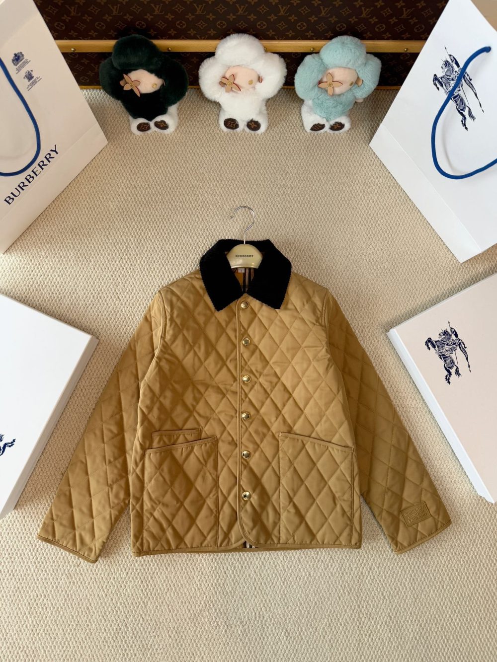Diamond Quilt Contrast Collar Jacket — product photograph