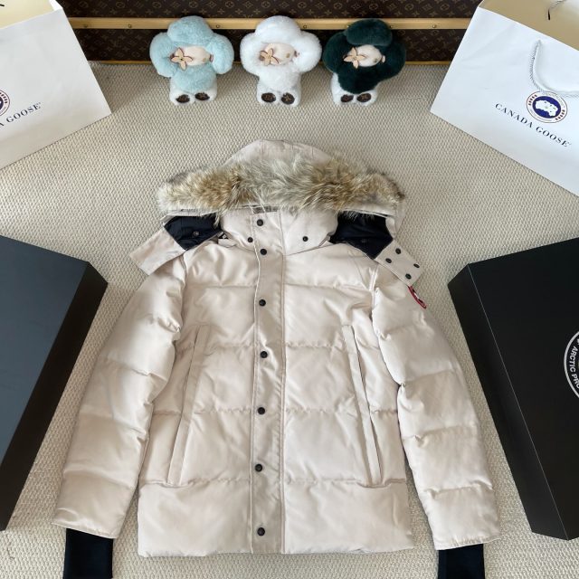 Trimmed Hood Parka — product photograph