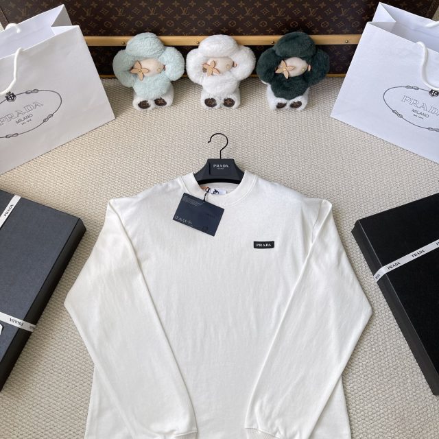 Small Logo Long Sleeve Top — product photograph