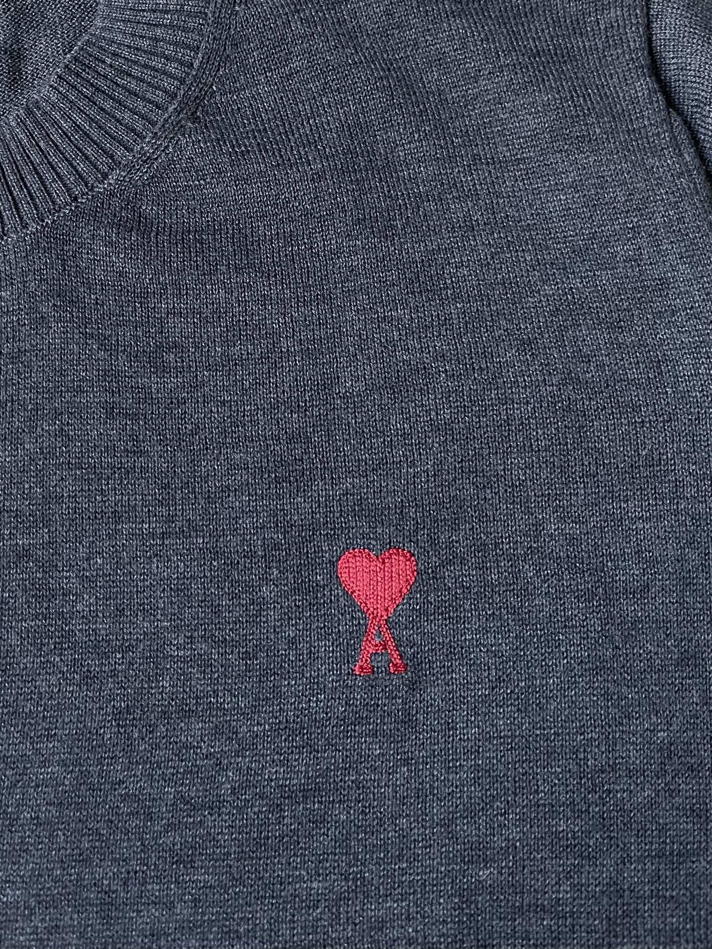 Small Heart Crewneck Knit Sweater — product photograph