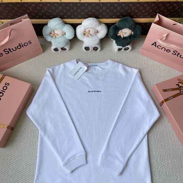 Small Logo Crewneck Sweatshirt — product photograph