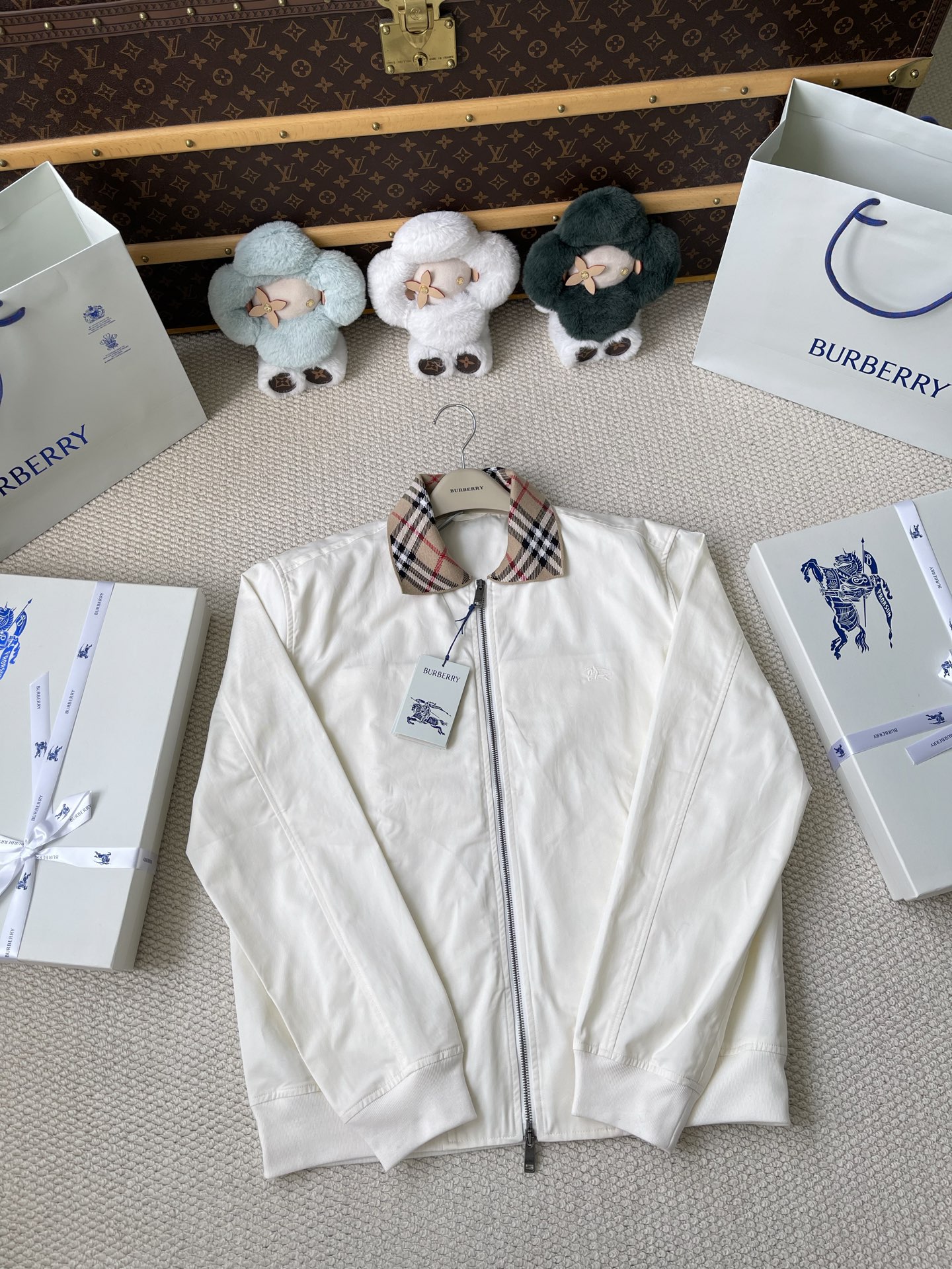 Check-Collar Zip Jacket — product photograph