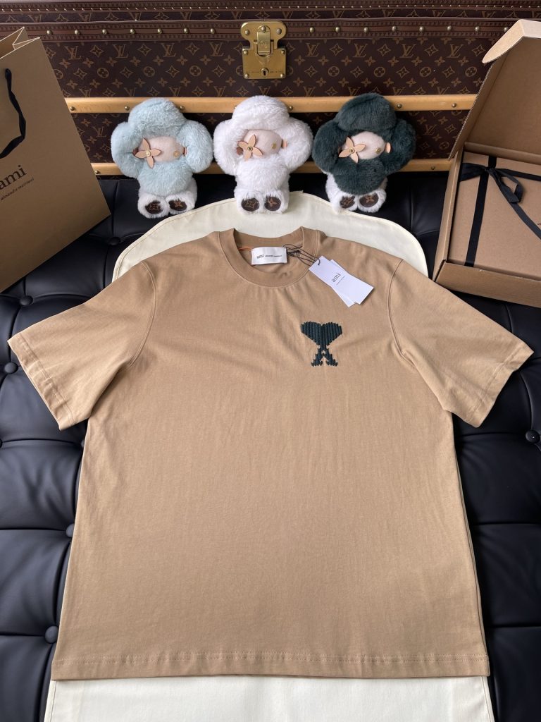 Large Heart-A Crewneck T-Shirt — product photograph