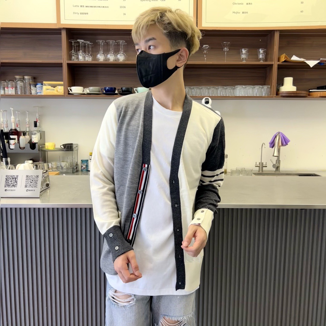 Color-Block Four-Bar V-Neck Cardigan — product photograph