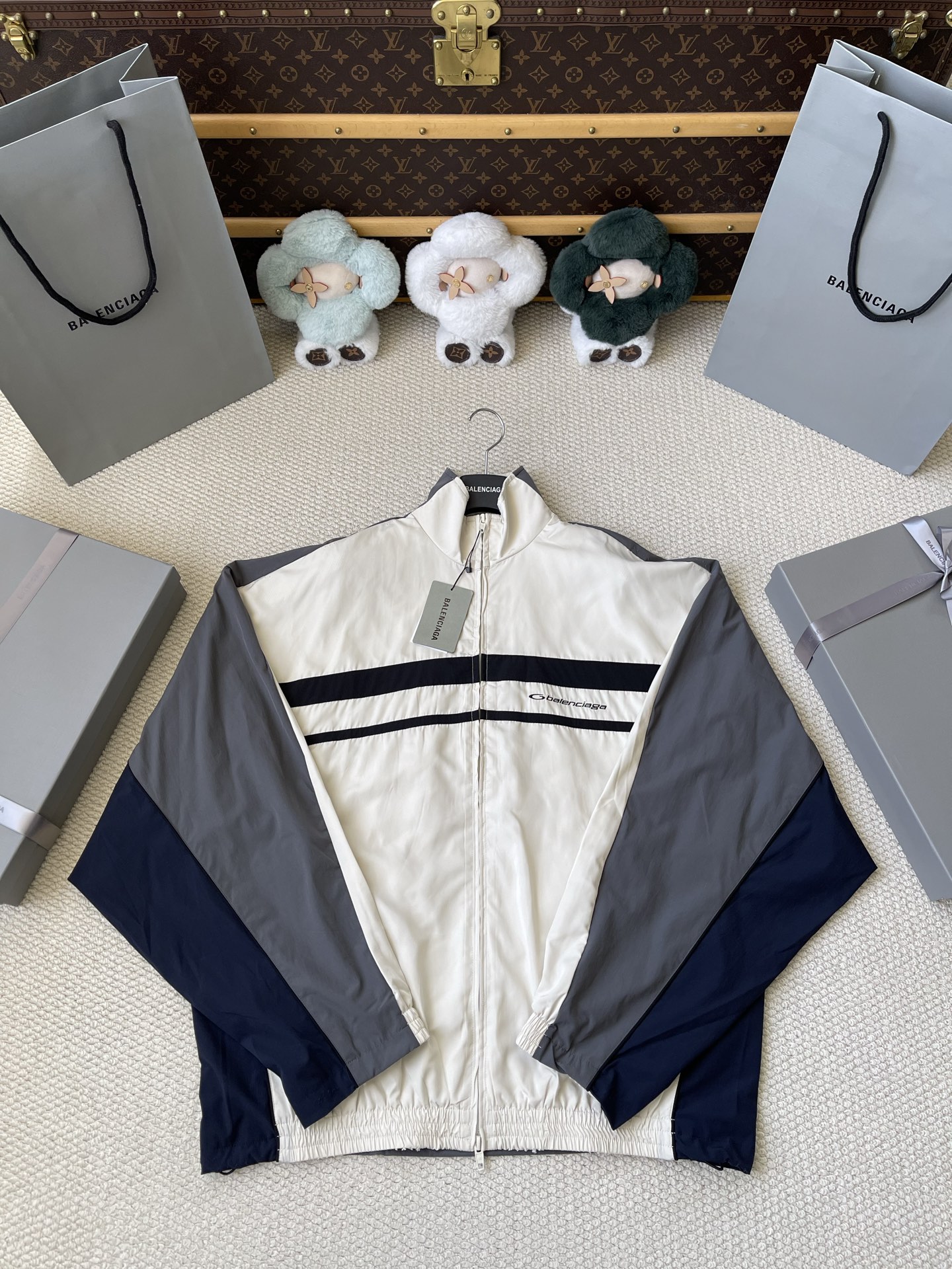 Contrast-Stripe Quarter-Zip Matching Separates — product photograph