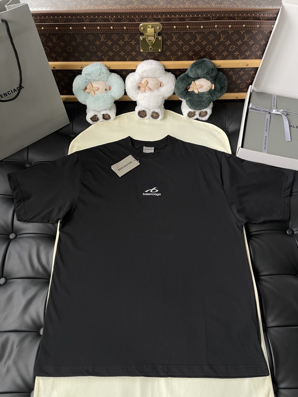 Small Loop-Logo Crewneck T-Shirt — product photograph