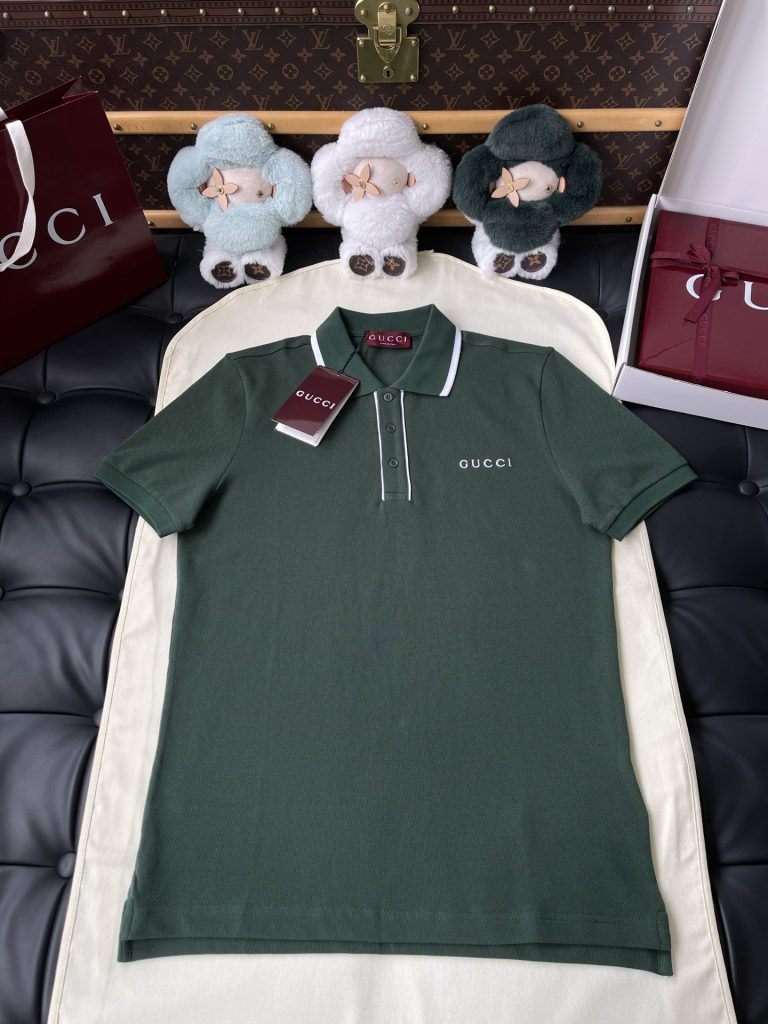 Contrast-Piped Short-Sleeve Polo — product photograph