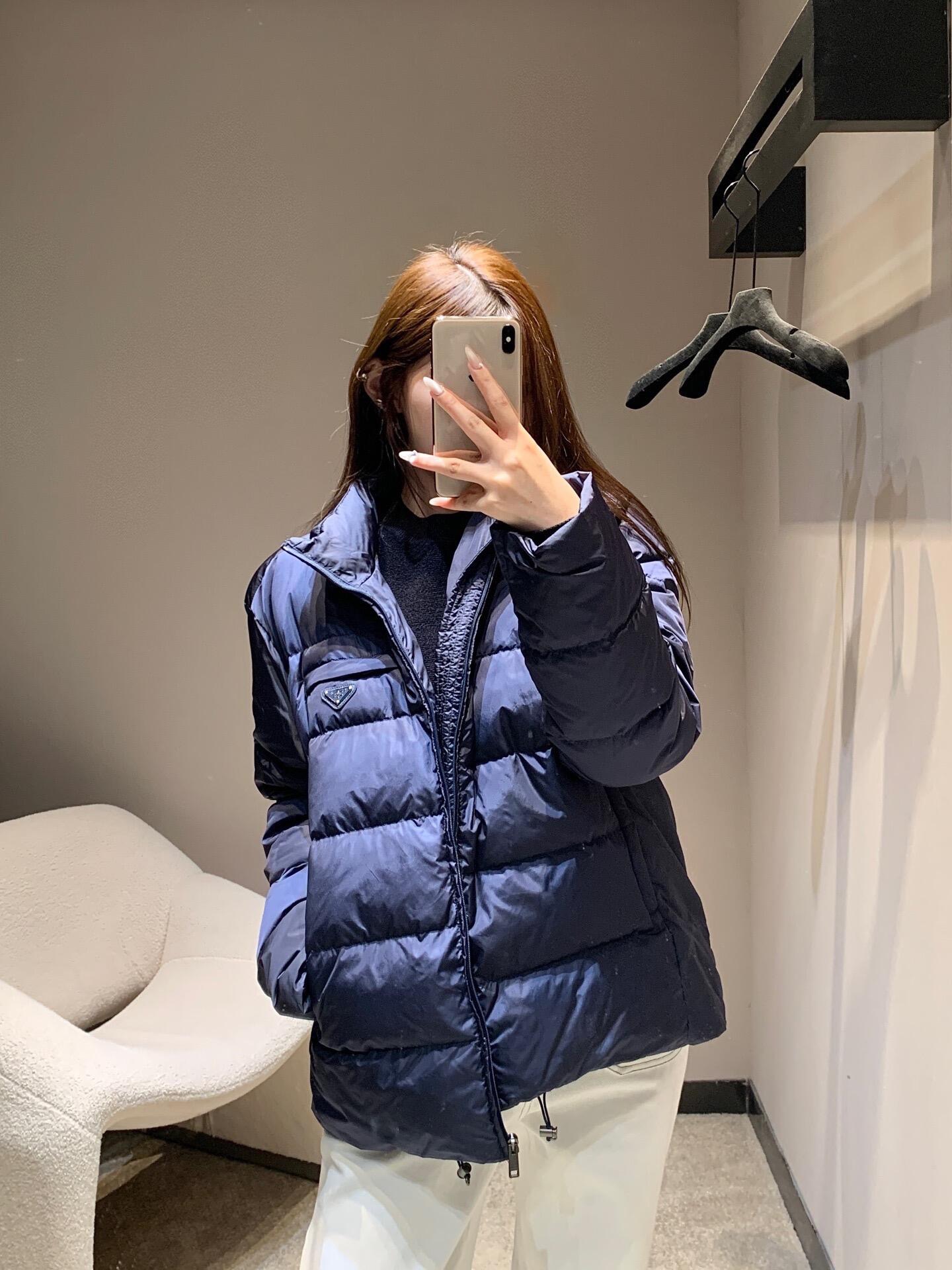 Sleeve-Pocket Quilted Jacket — product photograph