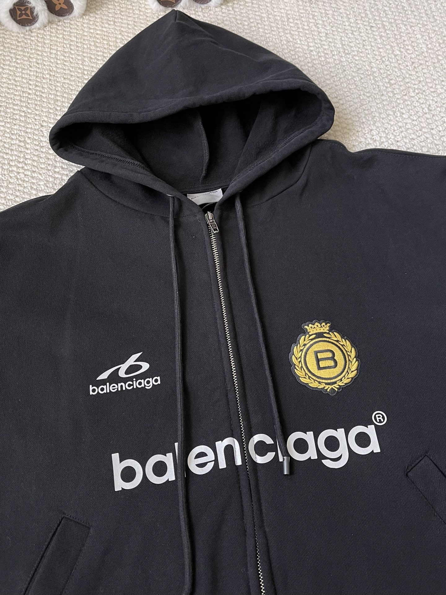 Crest Number-10 Zip Hoodie — product photograph