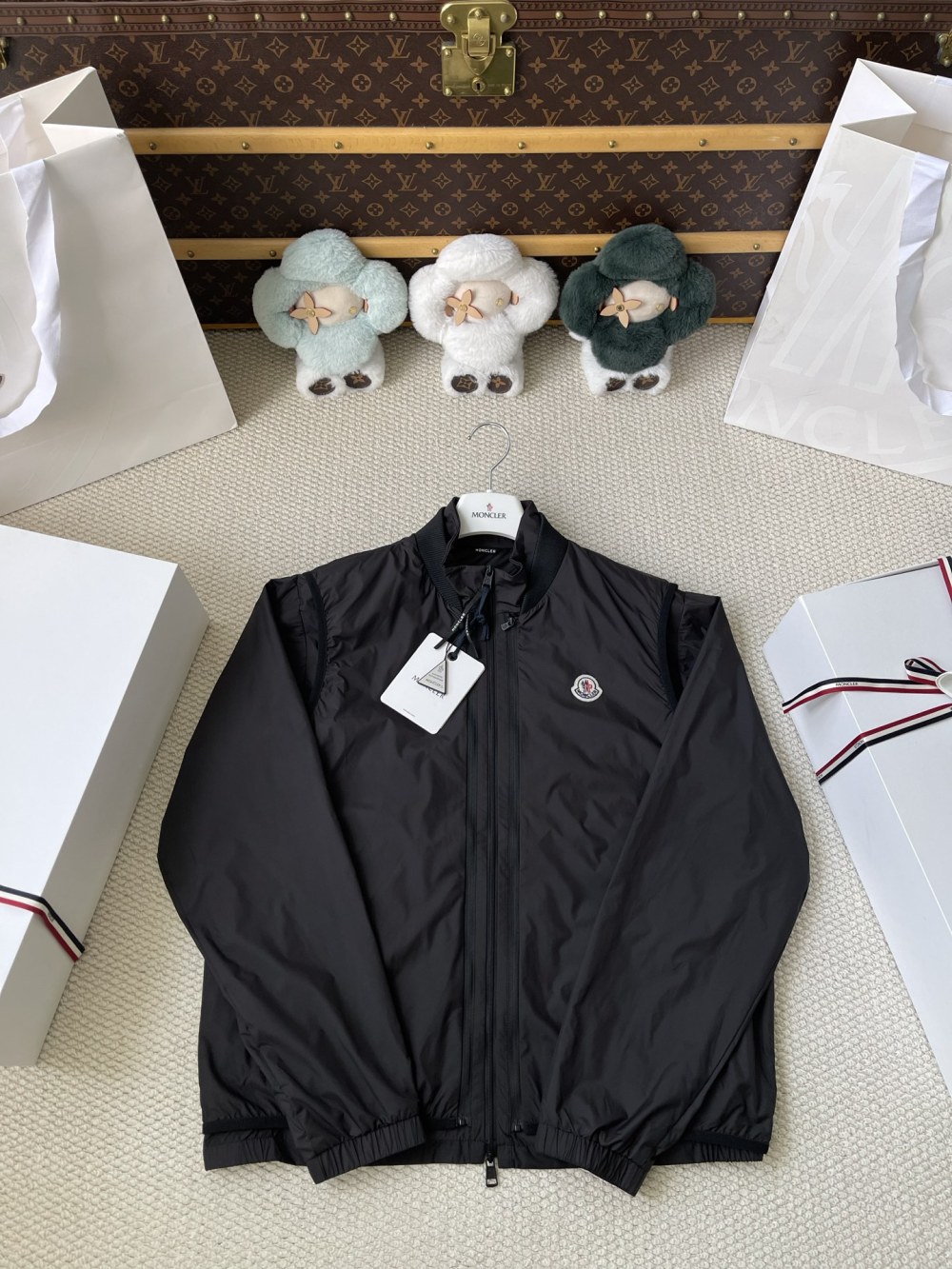 Contrast-Collar Badge Windbreaker — product photograph