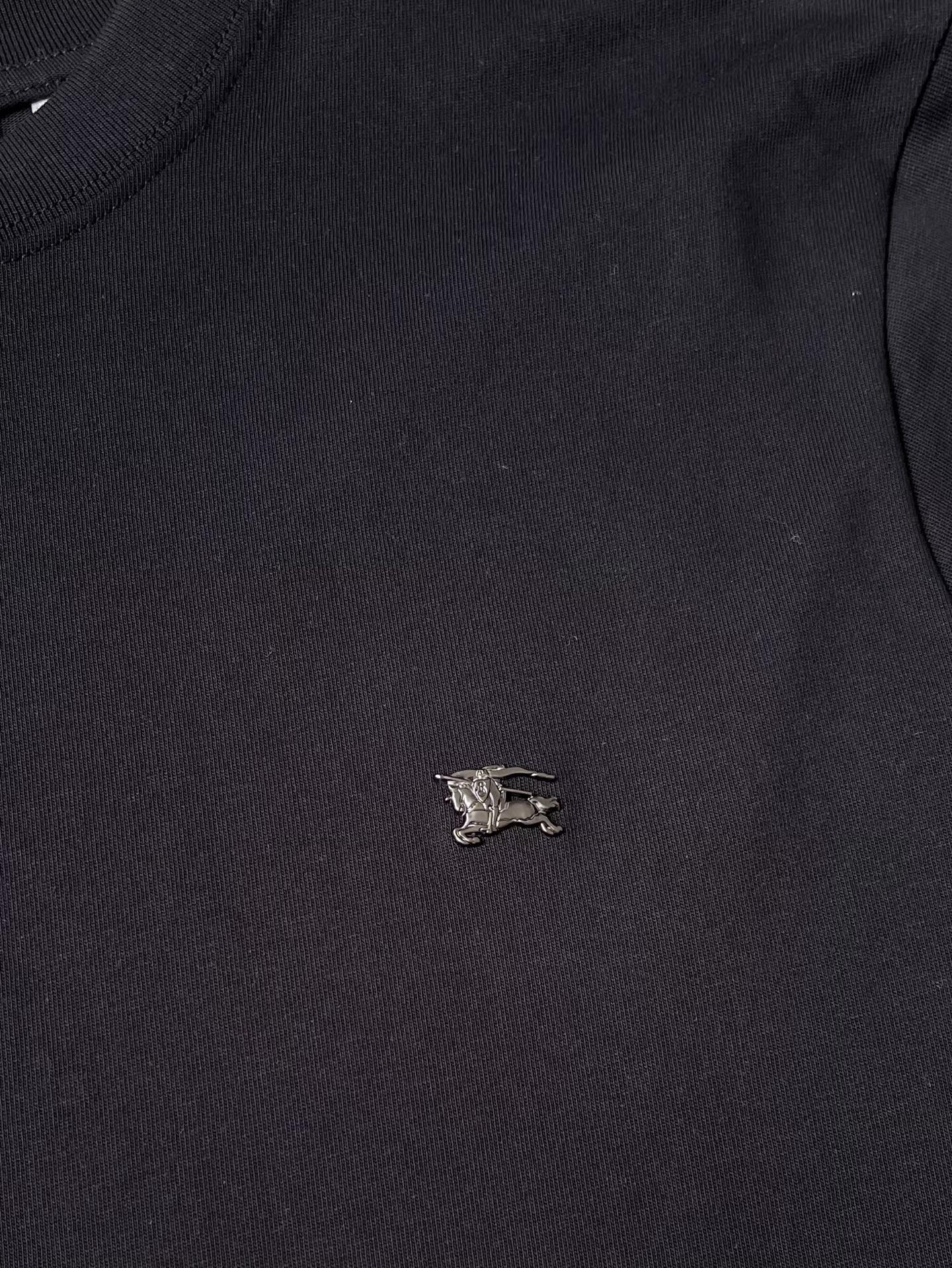 Small-Horse Long-Sleeve Top — product photograph