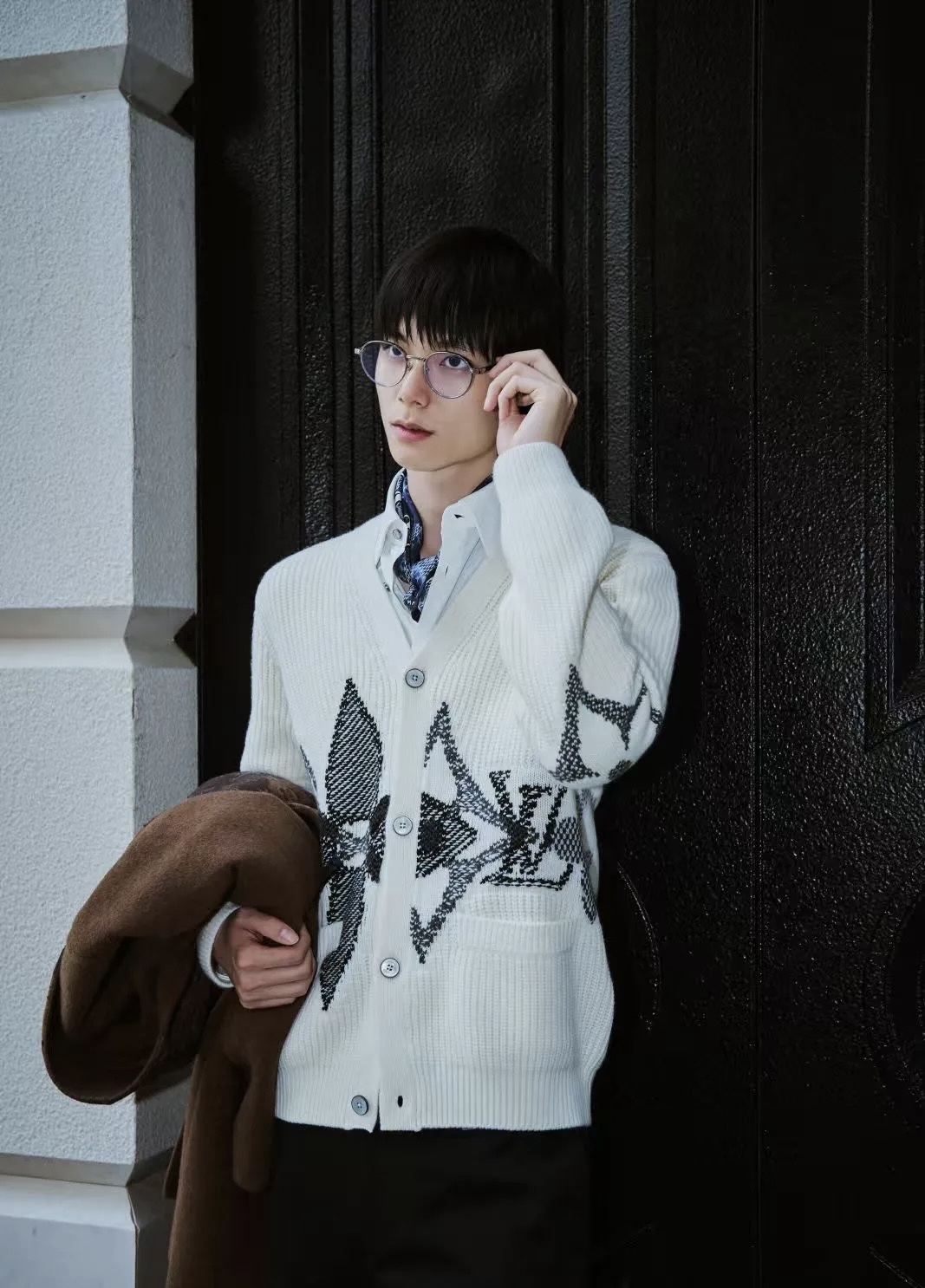 Large Floral-Motif V-Neck Cardigan — product photograph