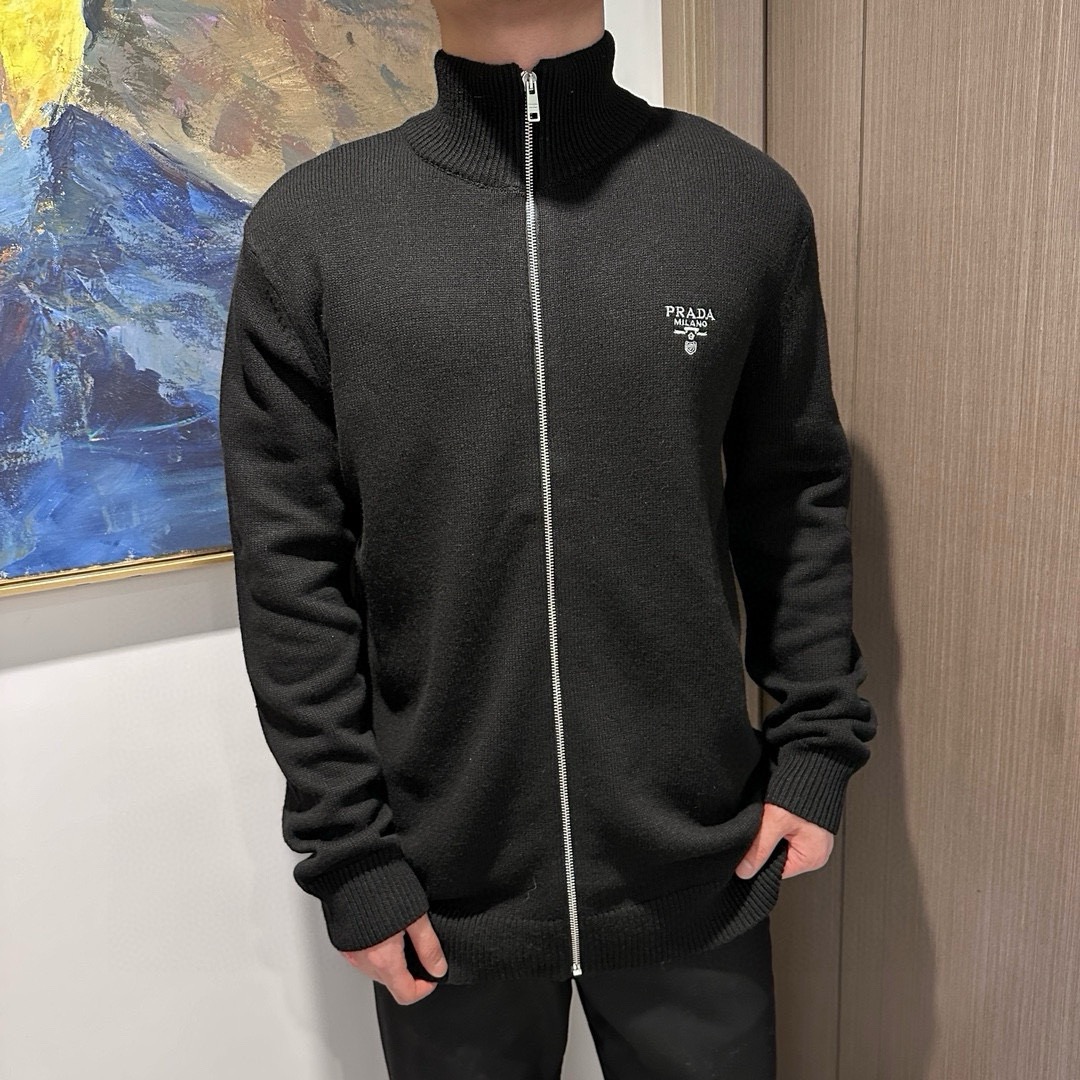 Crest Stand-Collar Zip Cardigan — product photograph