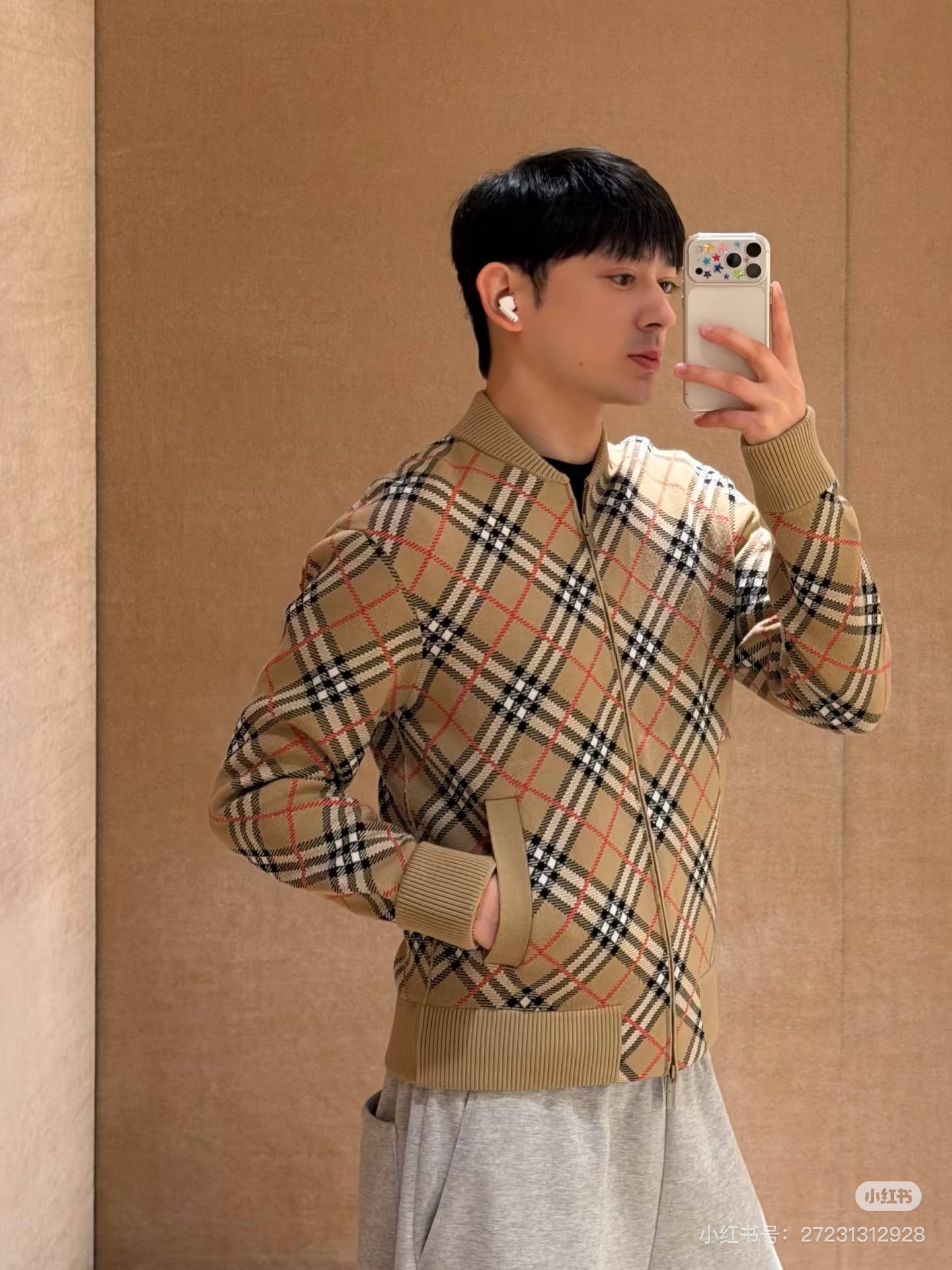 Diagonal-Check Zip Bomber — product photograph