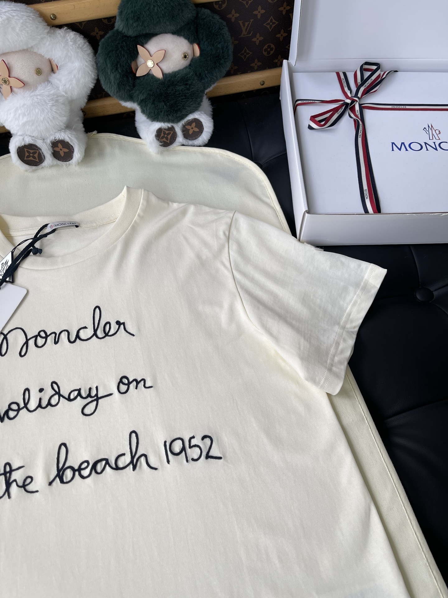 Beach Holiday Script T-Shirt — product photograph