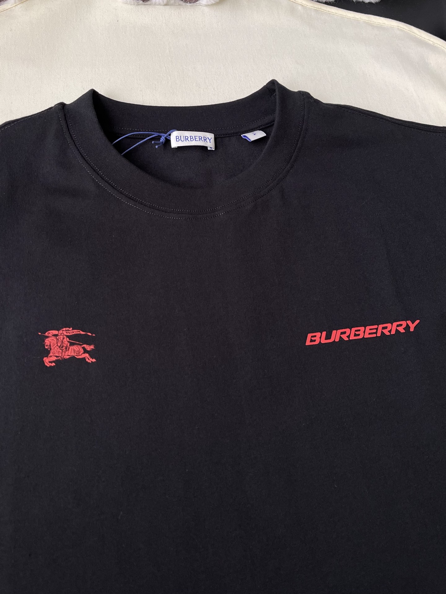 Map-Graphic Back T-Shirt — product photograph