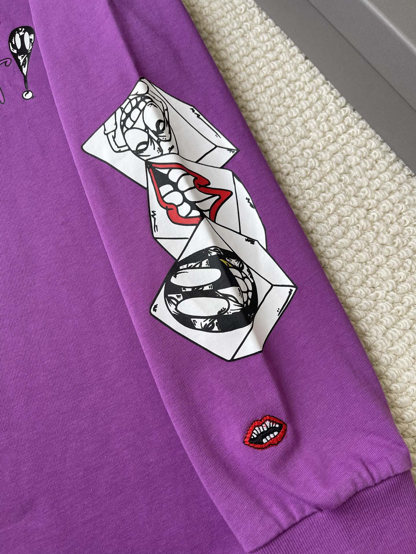 Illustrated Sleeve Pocket Long-Sleeve T-Shirt — product photograph