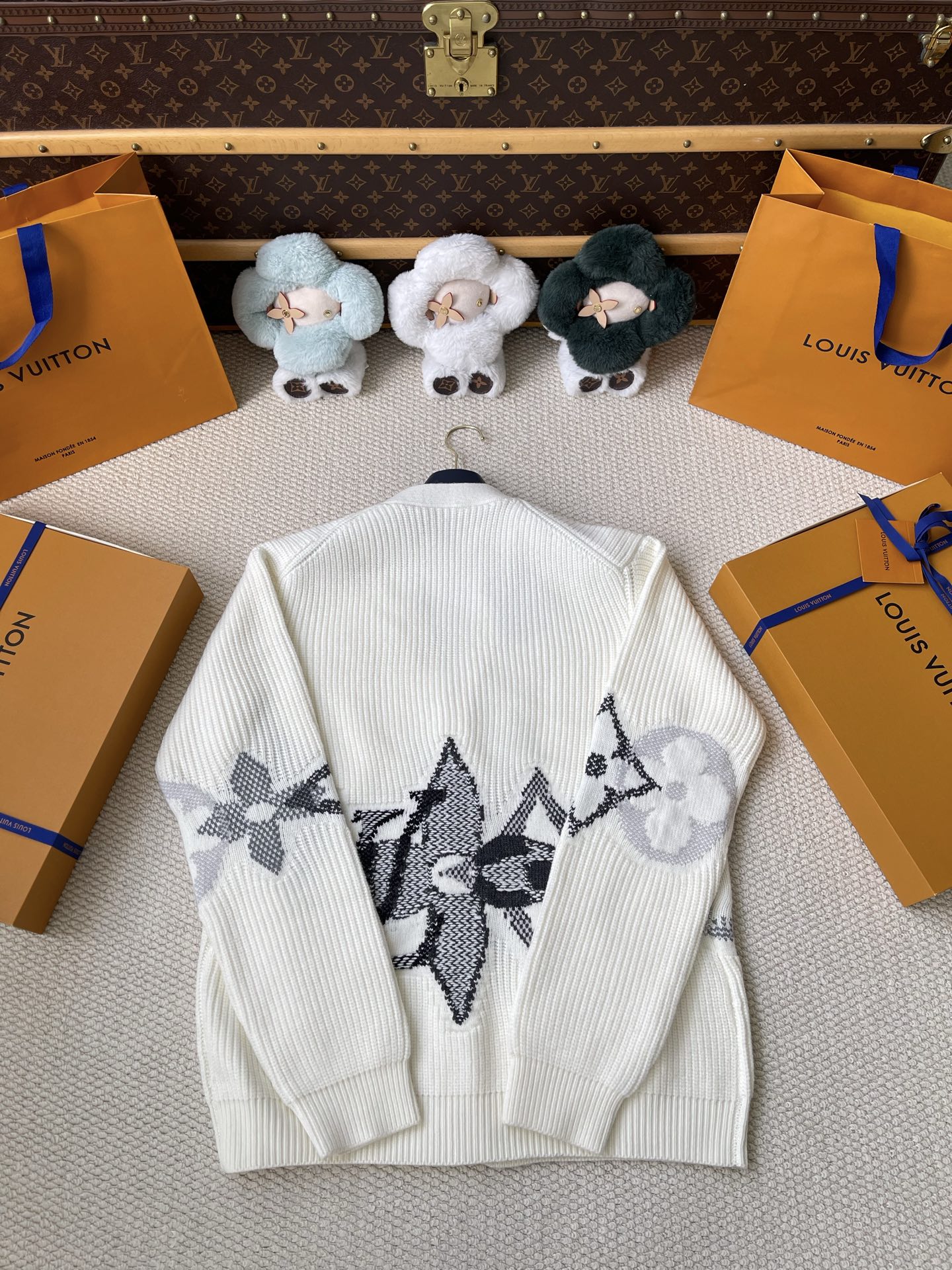 Large Floral-Motif V-Neck Cardigan — product photograph
