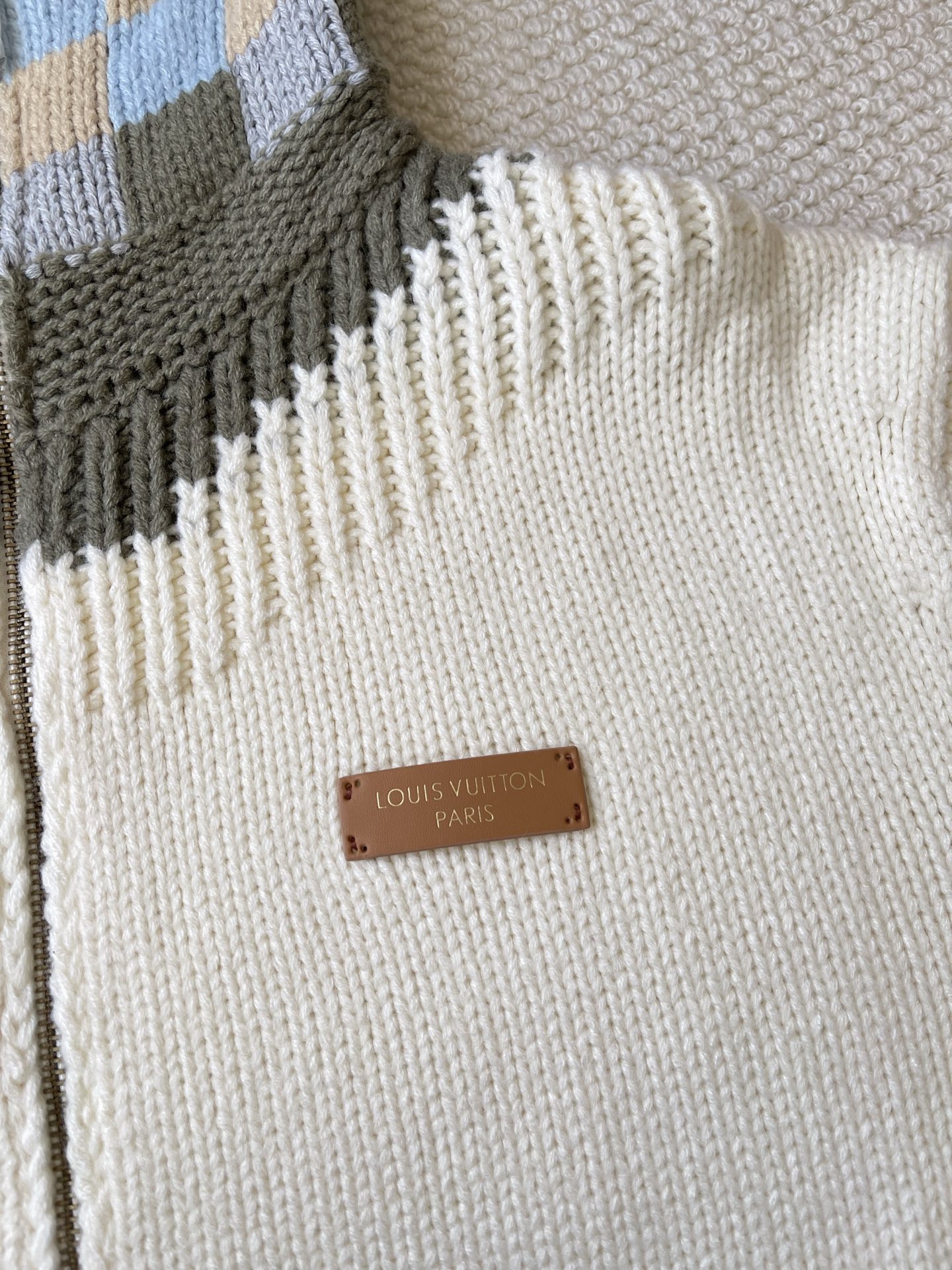 Check-Collar Zip Cardigan — product photograph