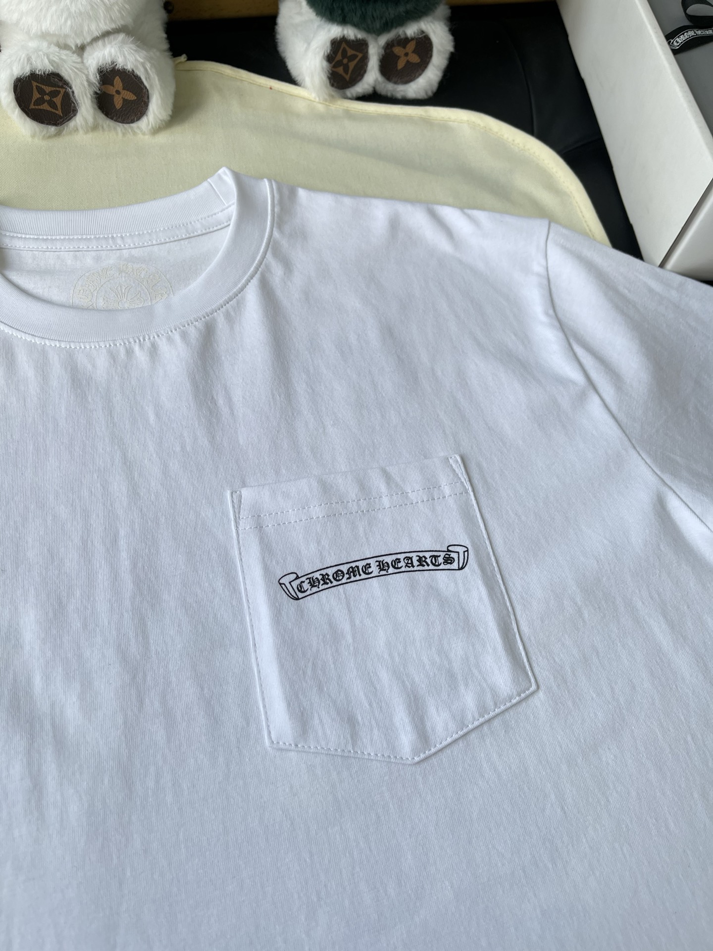 Multicolour Back-Print Pocket T-Shirt — product photograph