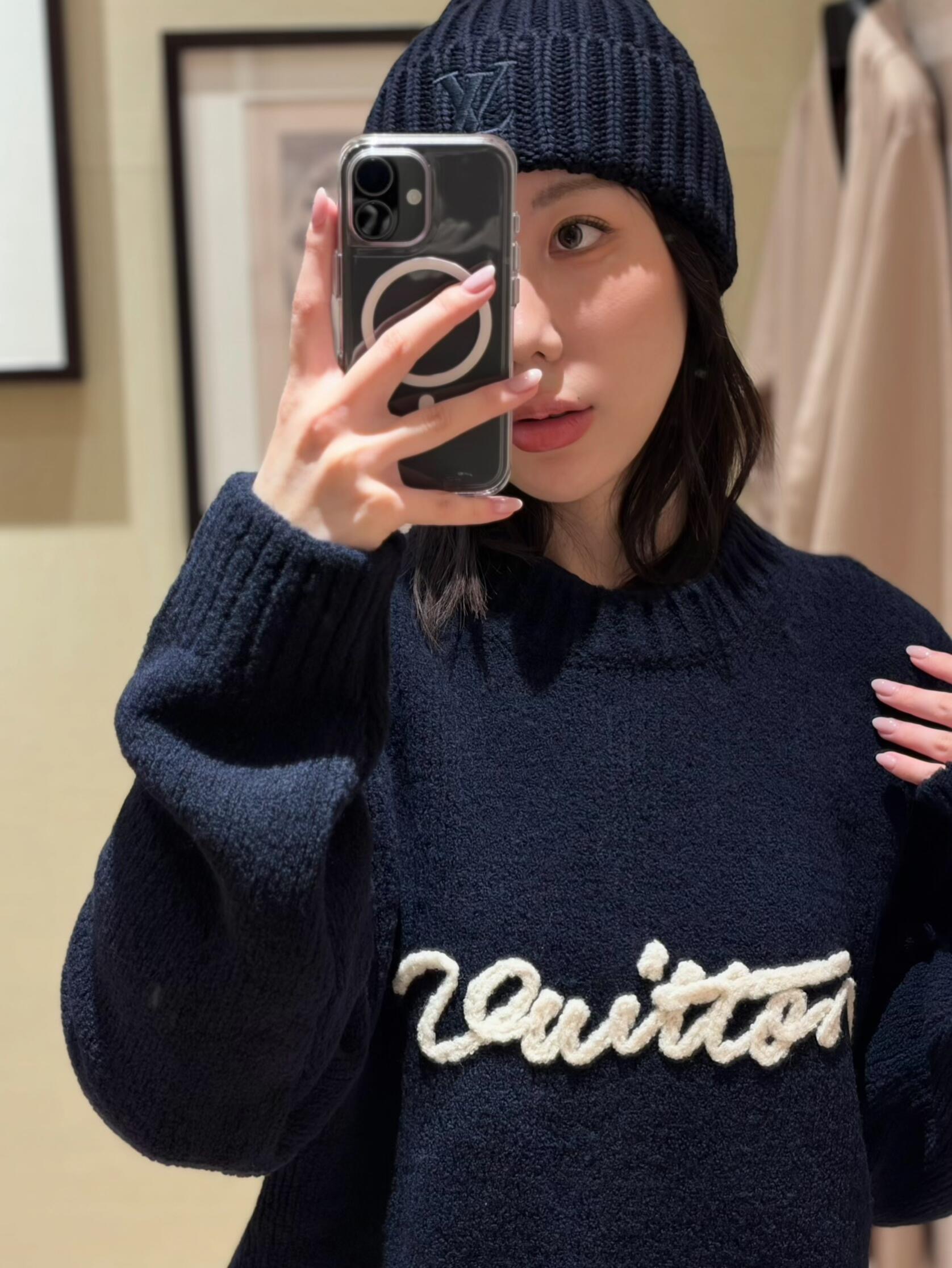Script-Logo Crewneck Sweater — product photograph