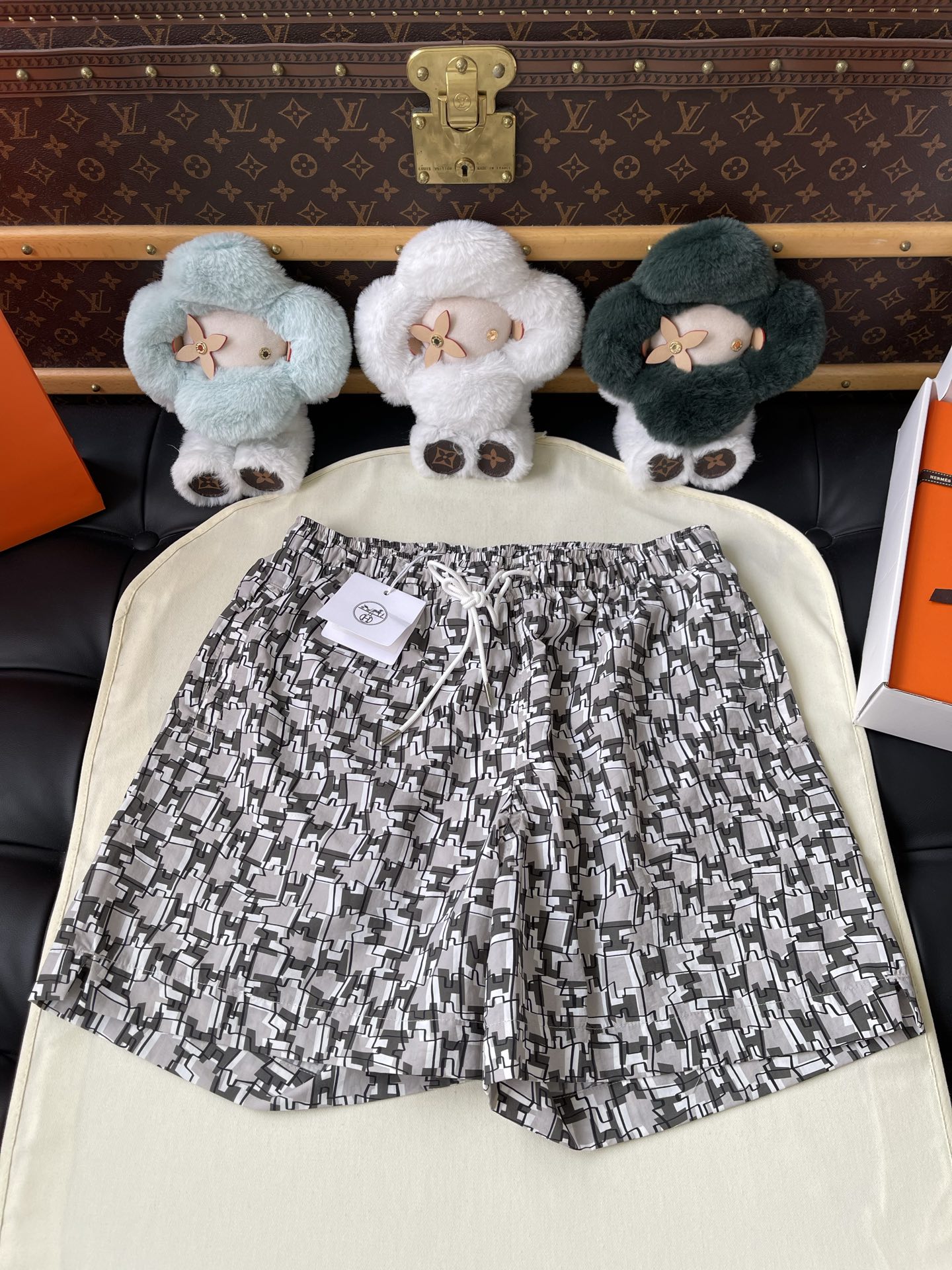 Geometric Print Drawstring Shorts — product photograph
