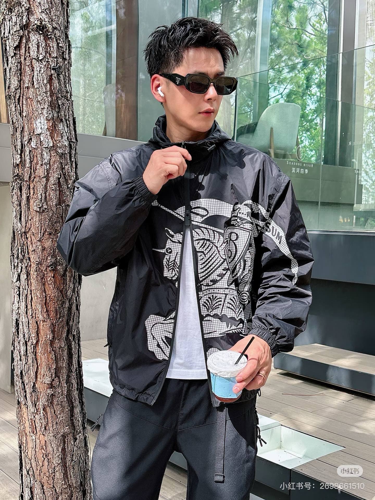 Large-Crest Graphic Windbreaker — product photograph