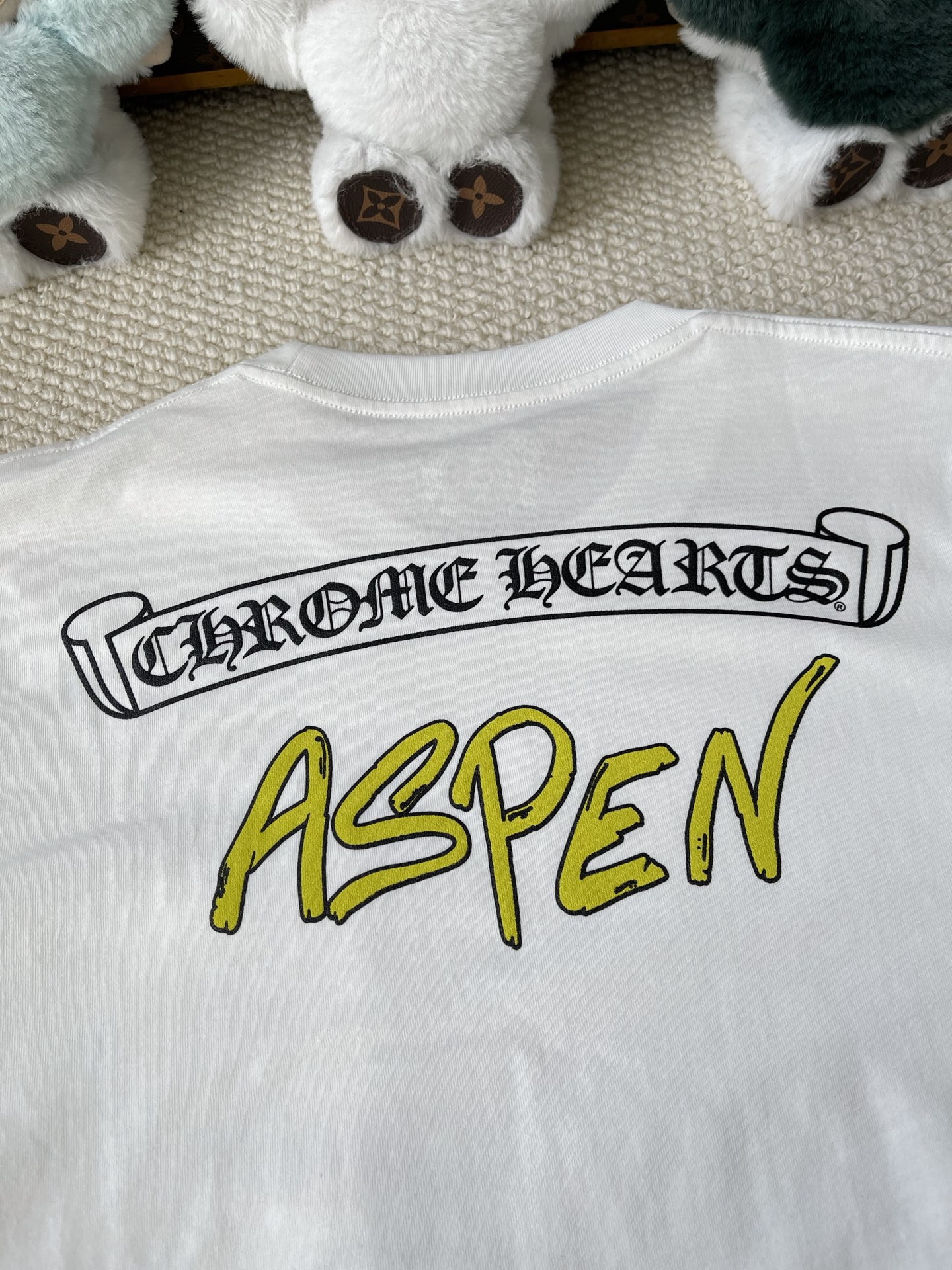 Aspen Graphic Pocket Long-Sleeve T-Shirt — product photograph