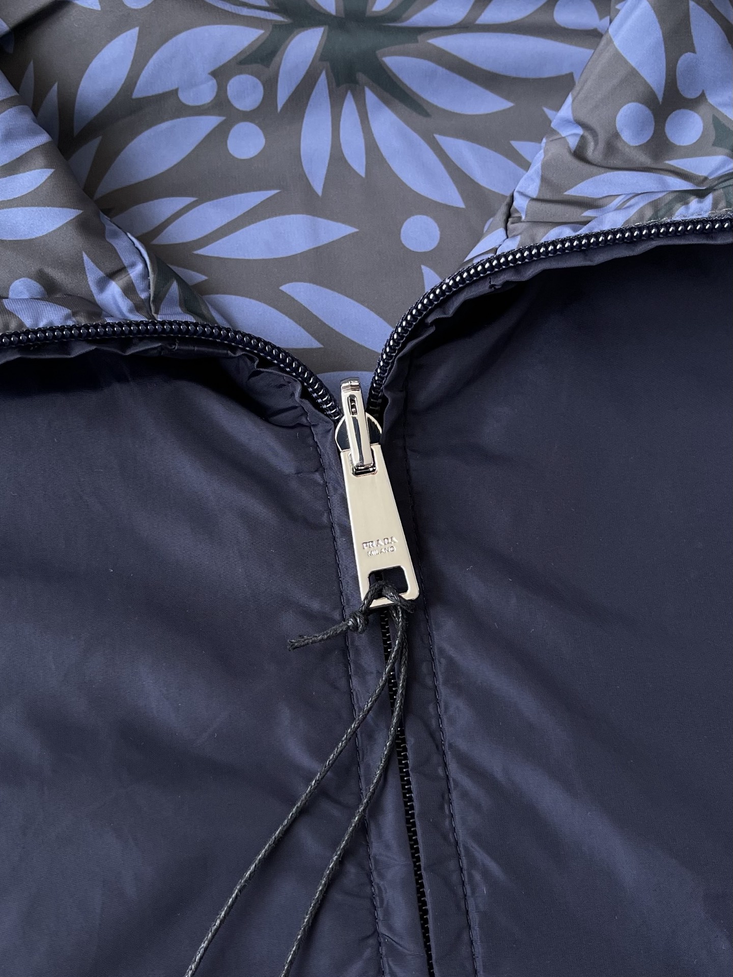 Leaf-Pattern Lined Zip Jacket — product photograph