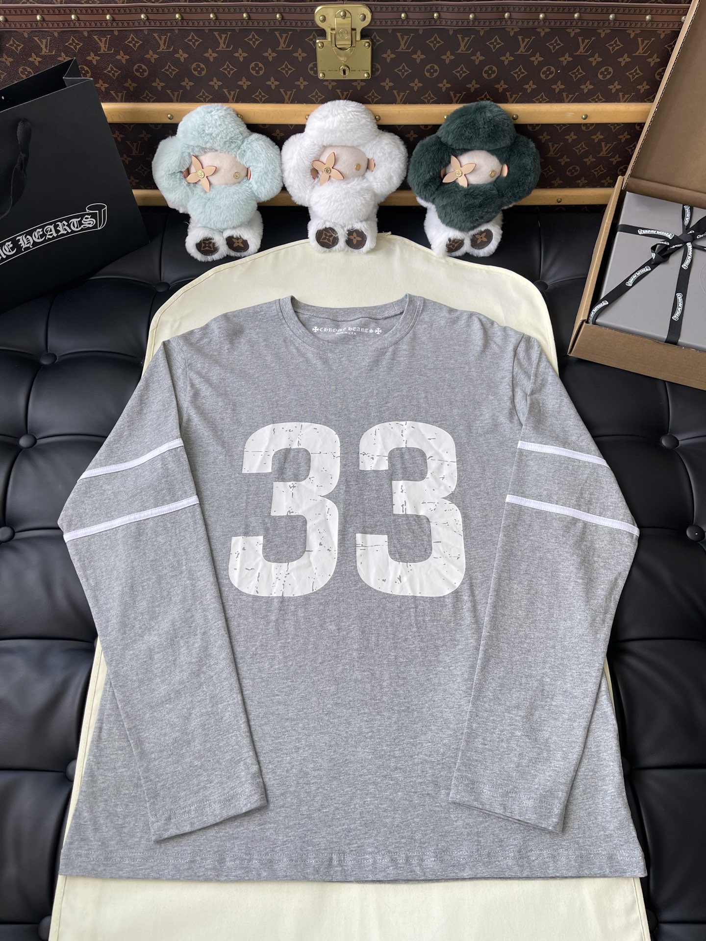 Number 33 Back-Print Long-Sleeve T-Shirt — product photograph