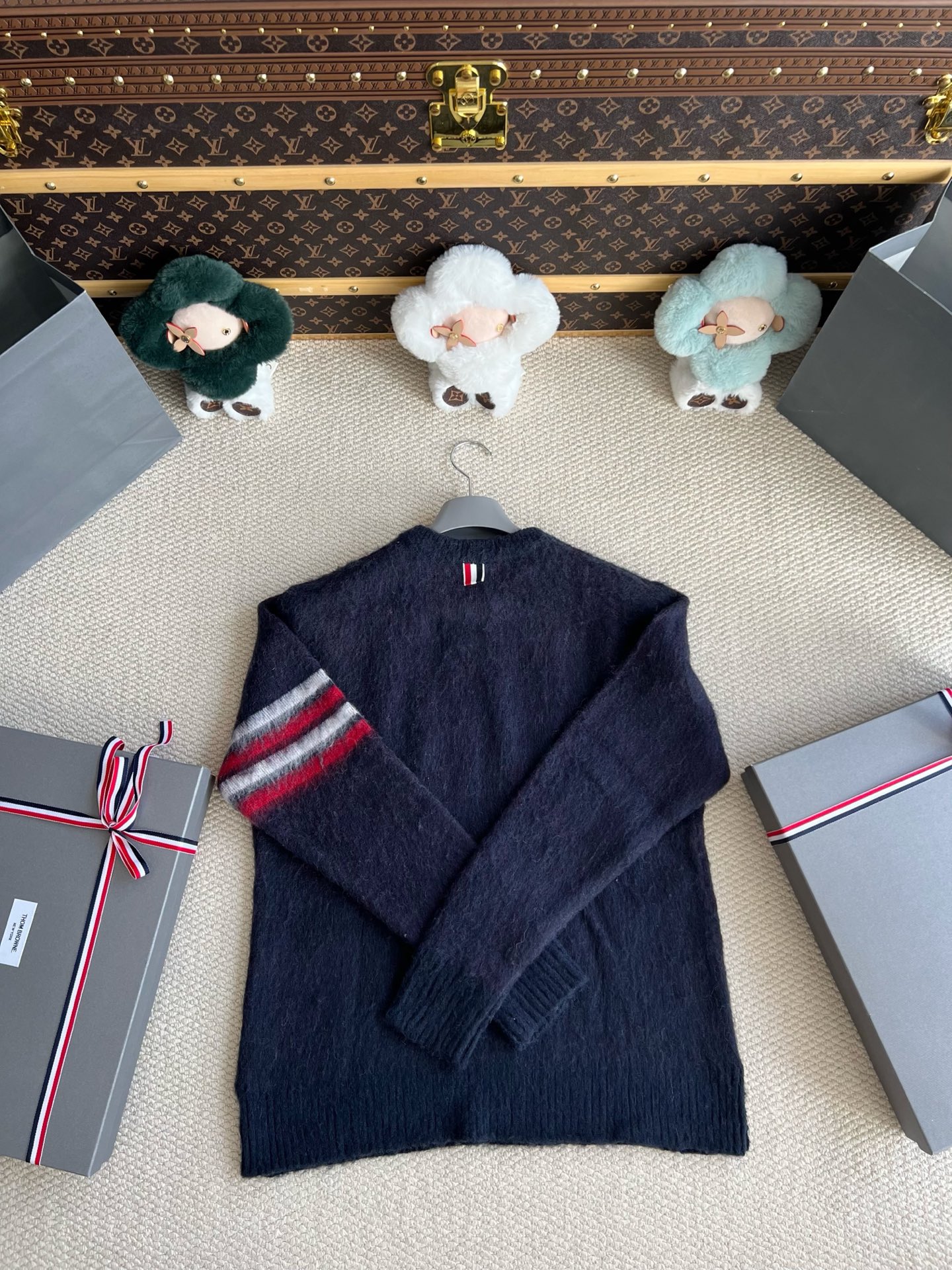 Plaid Dog-Motif Four-Bar Sweater — product photograph