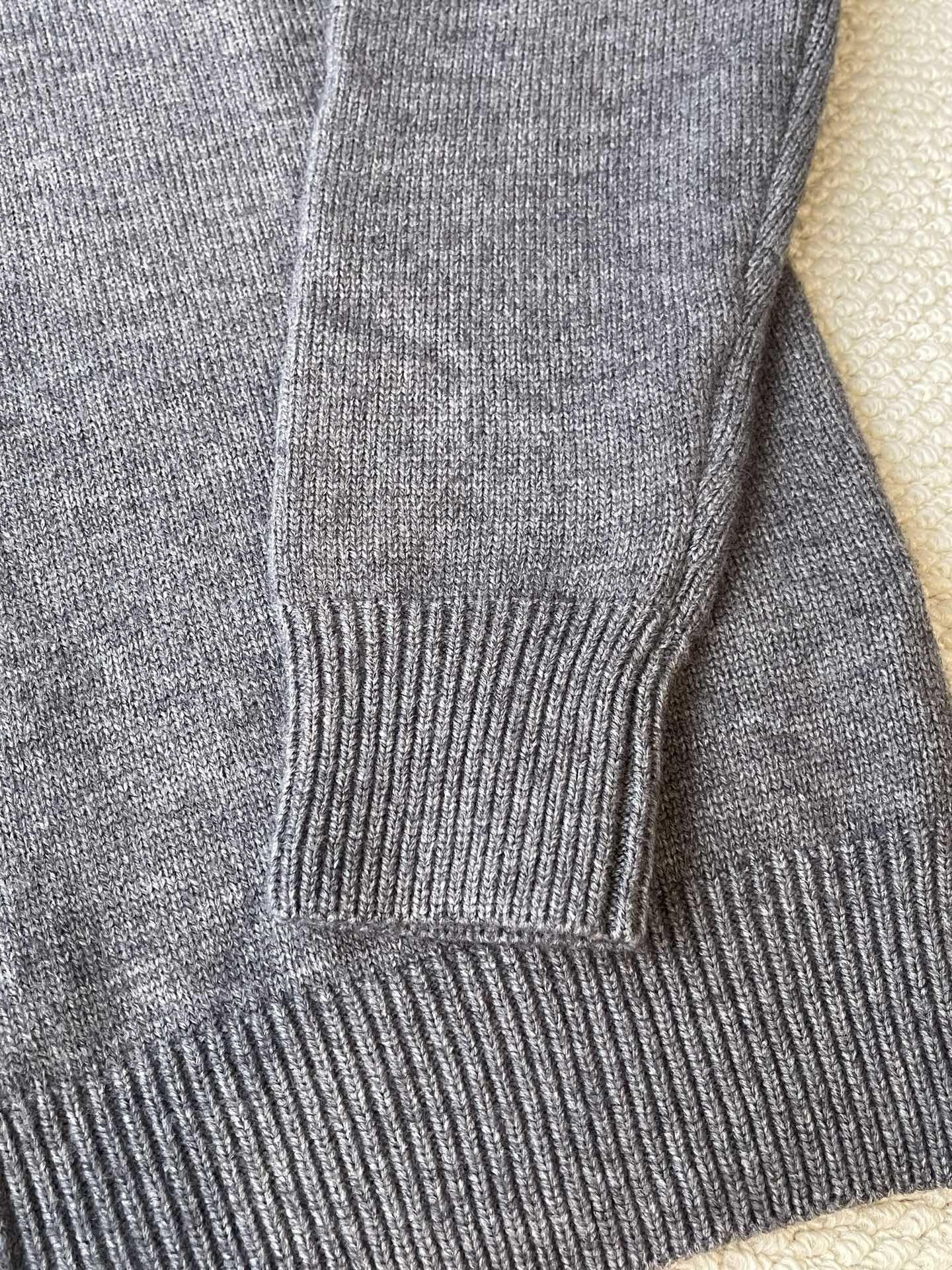 Crest Stand-Collar Zip Cardigan — product photograph