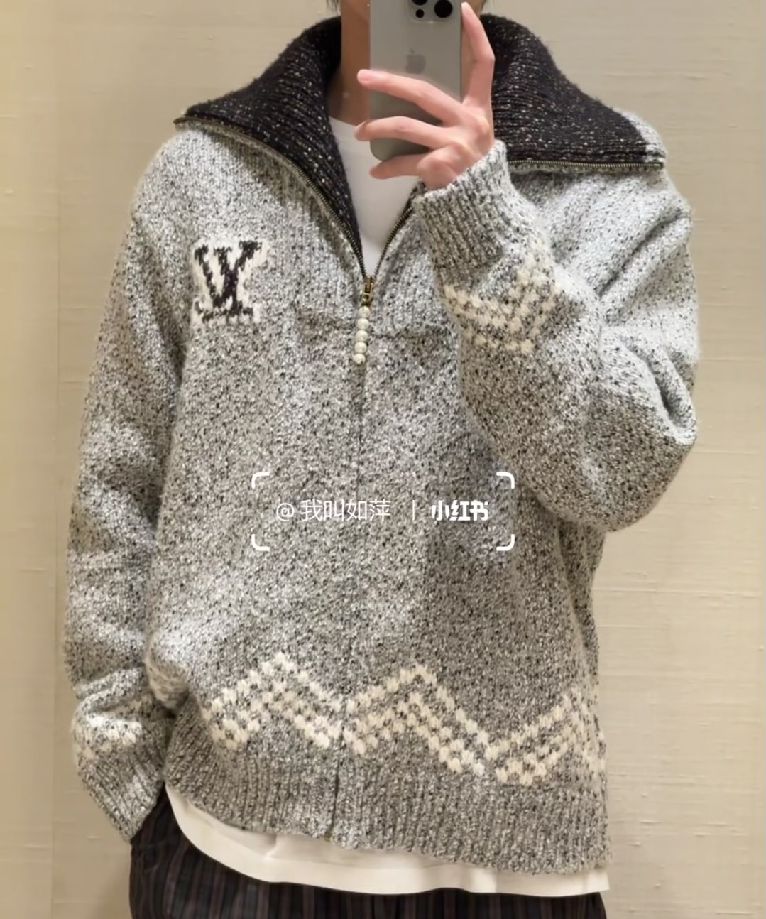Chevron-Hem Hooded Zip Cardigan — product photograph