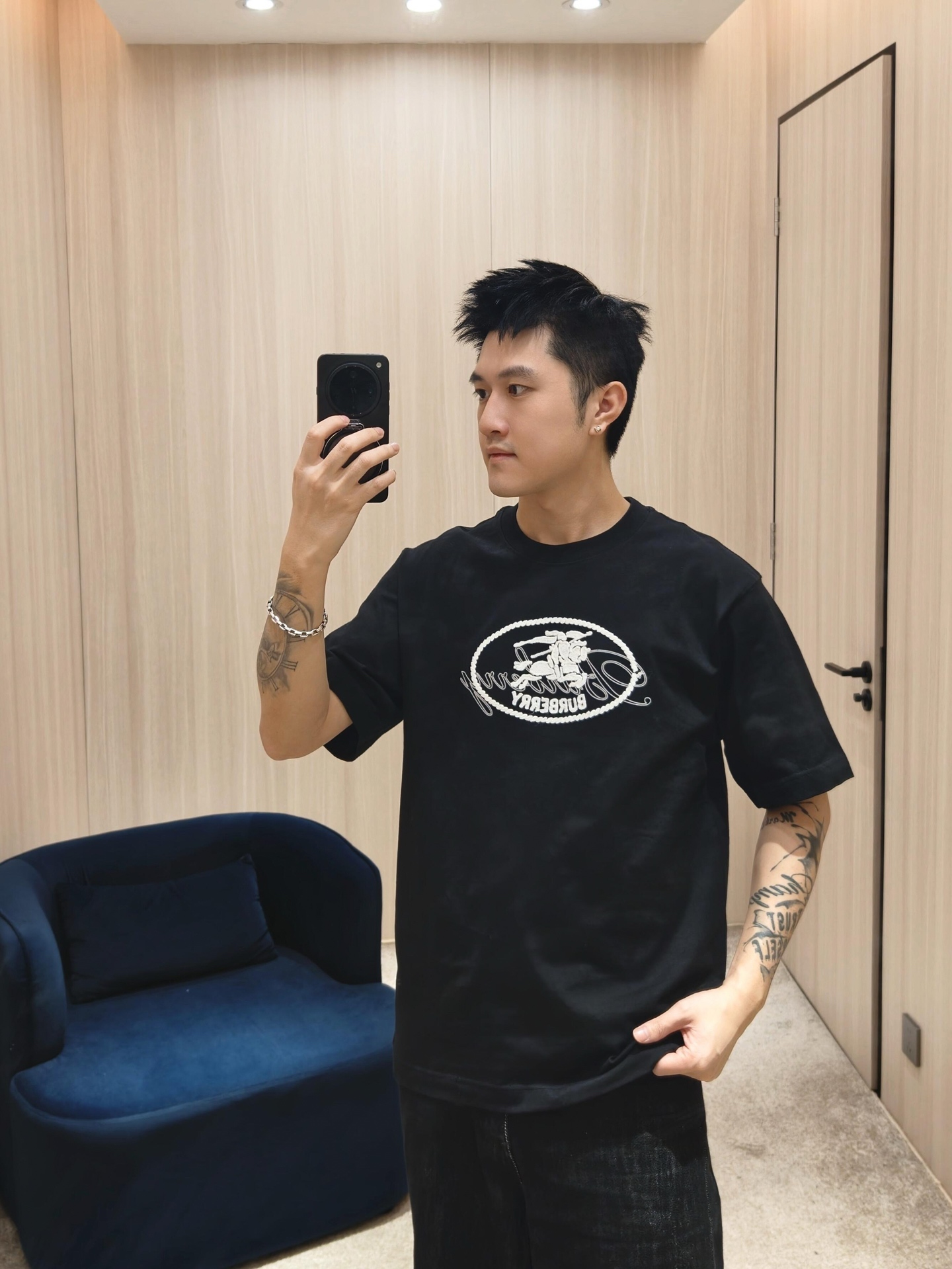 Oval Knight Crest T-Shirt — product photograph