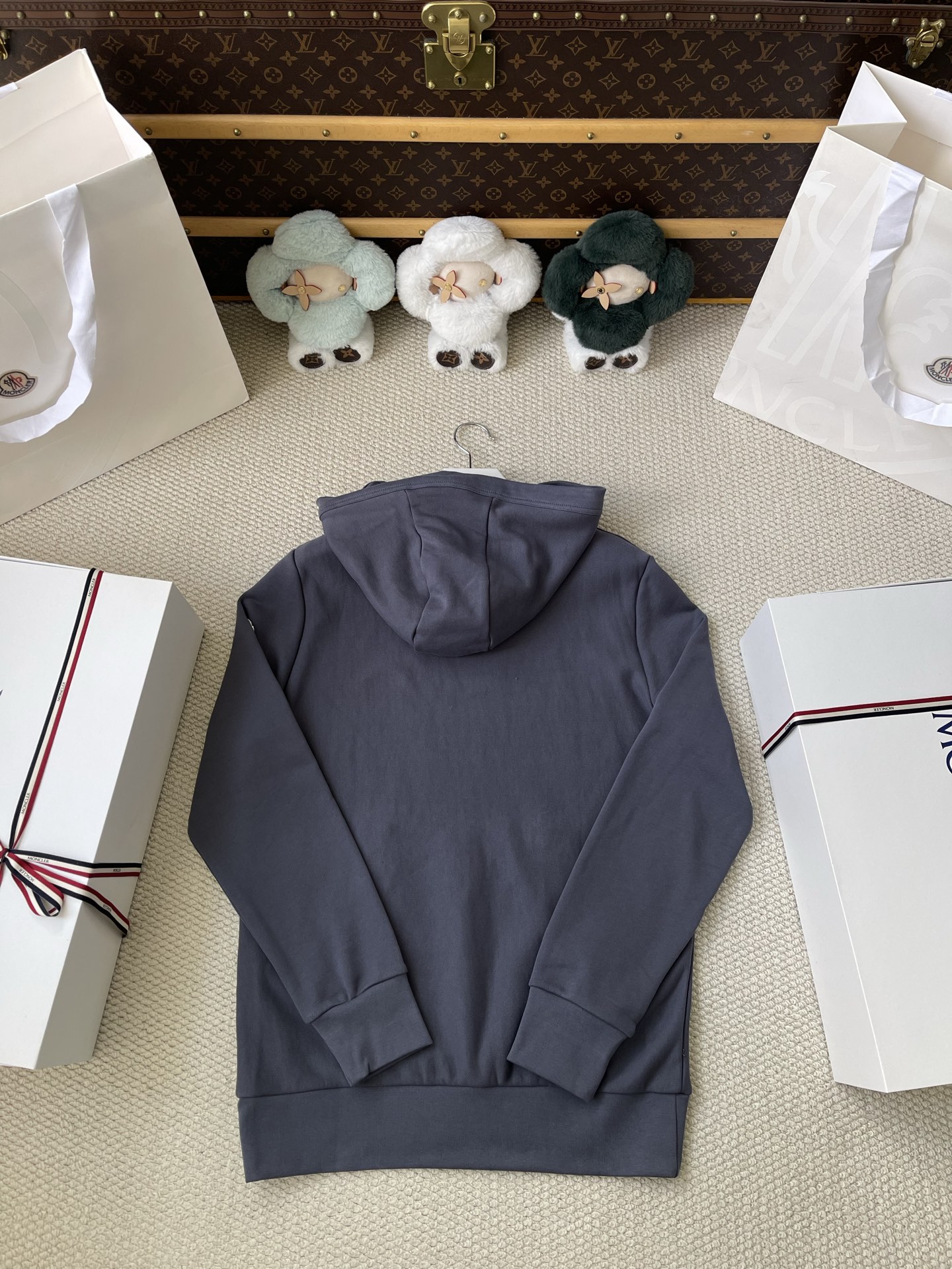 Archive-Emblem Pullover Hoodie — product photograph