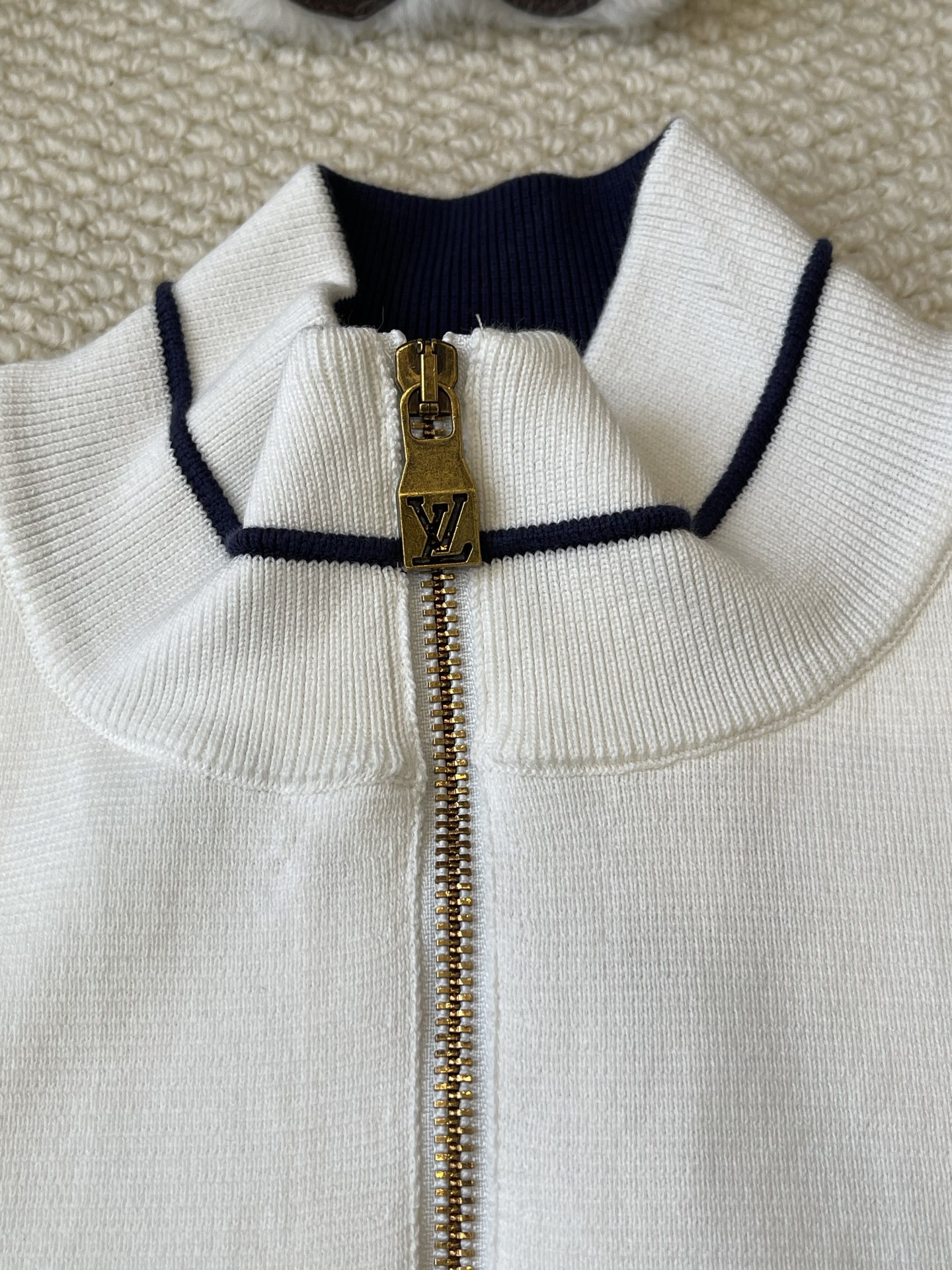 Color-Block Collared Zip Cardigan — product photograph