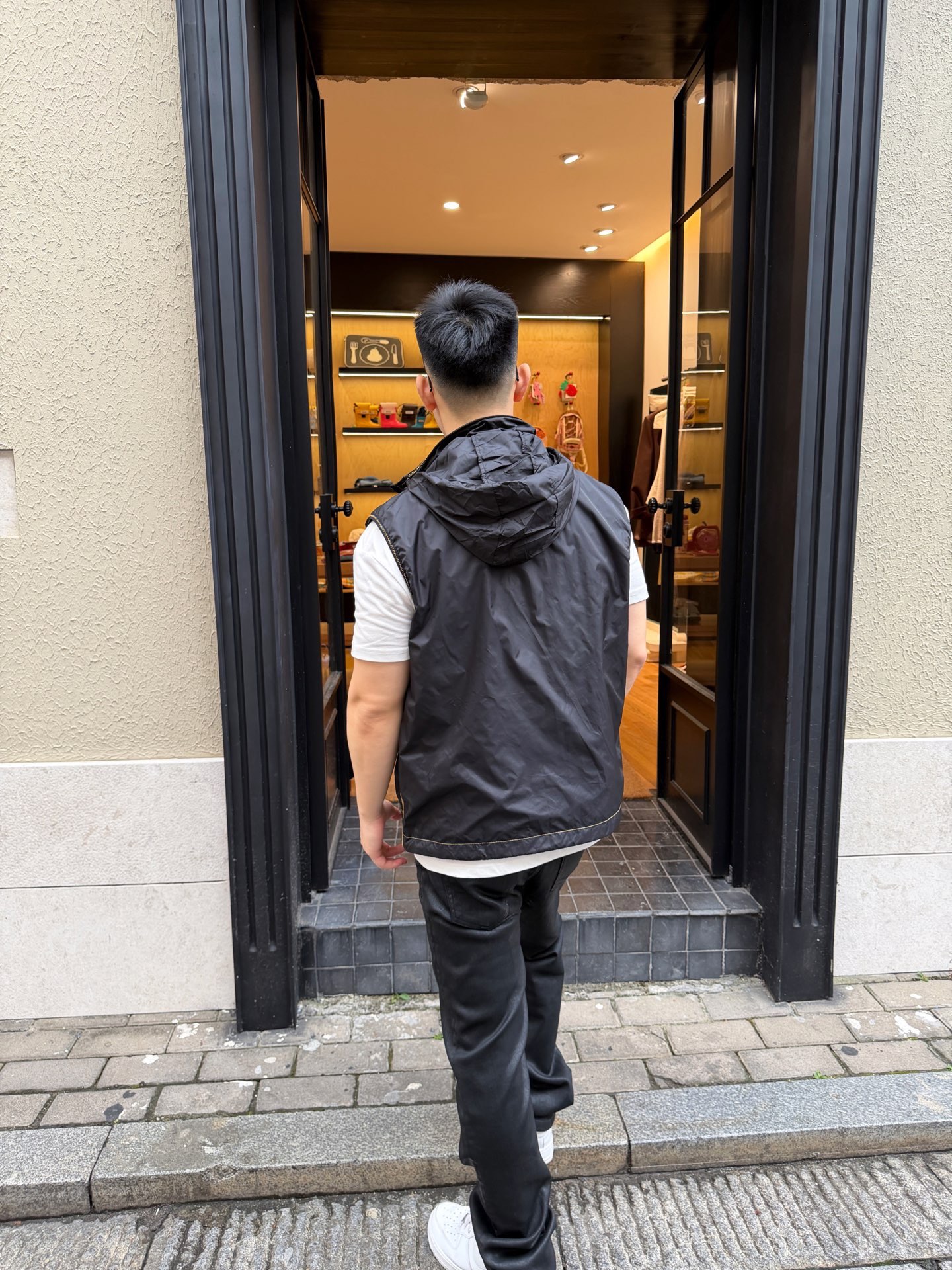 Contrast-Stitch Utility Vest — product photograph