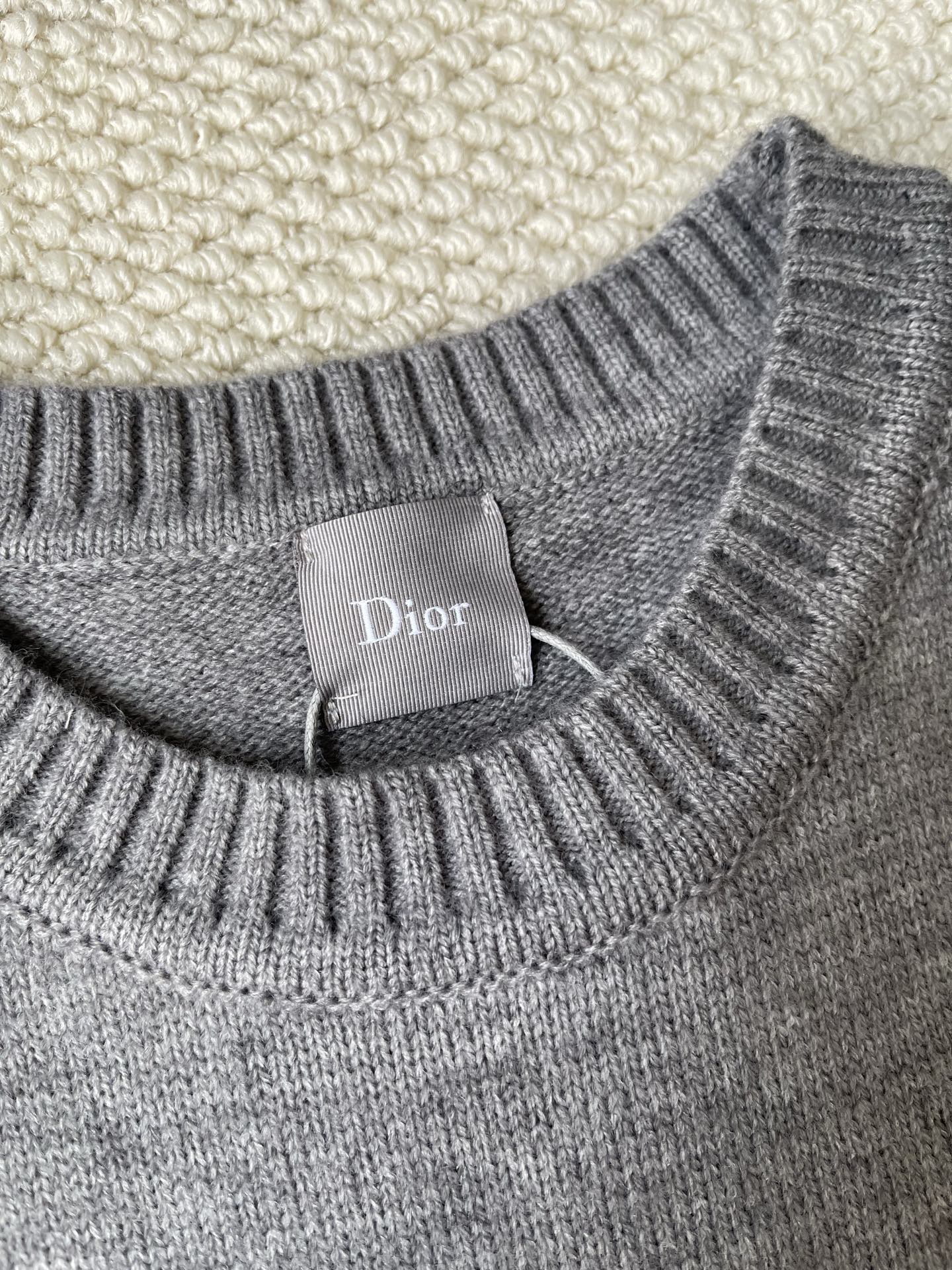 Wreath-Emblem Crewneck Sweater — product photograph