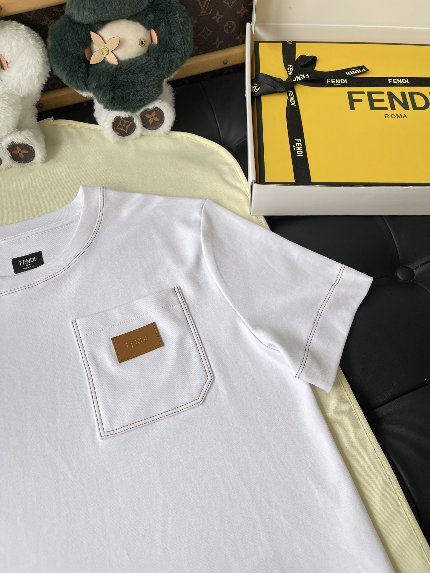 Label-Pocket Crewneck T-Shirt — product photograph