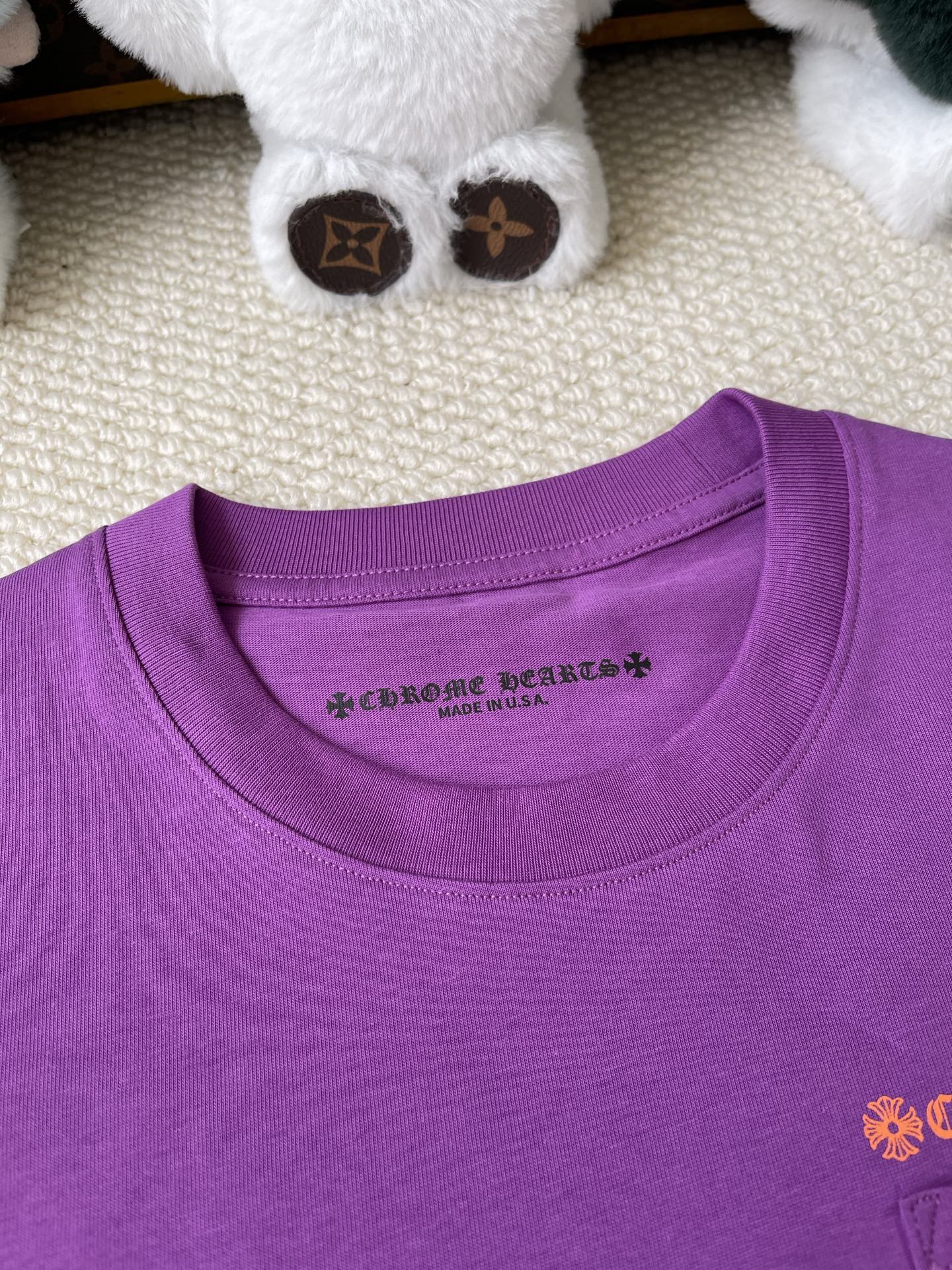 Illustrated Sleeve Pocket Long-Sleeve T-Shirt — product photograph