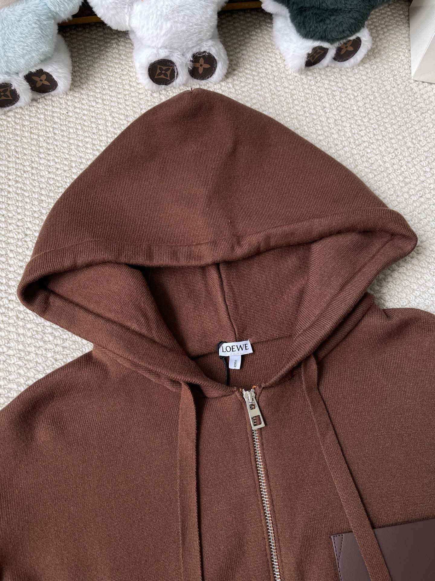 Contrast-Pocket Zip Hoodie — product photograph