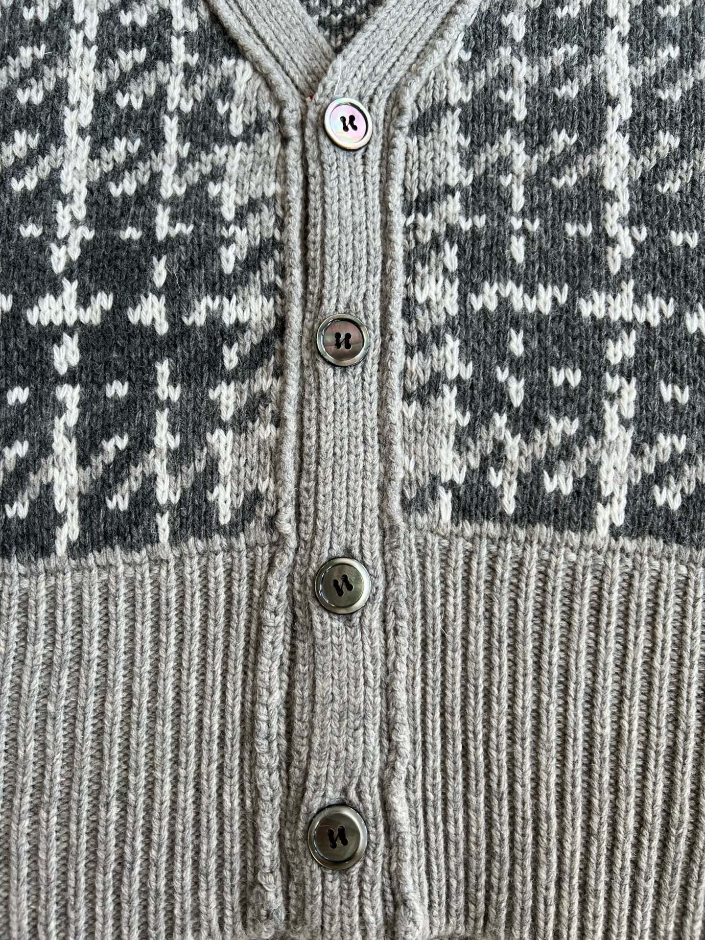 Houndstooth V-Neck Pocket Cardigan — product photograph