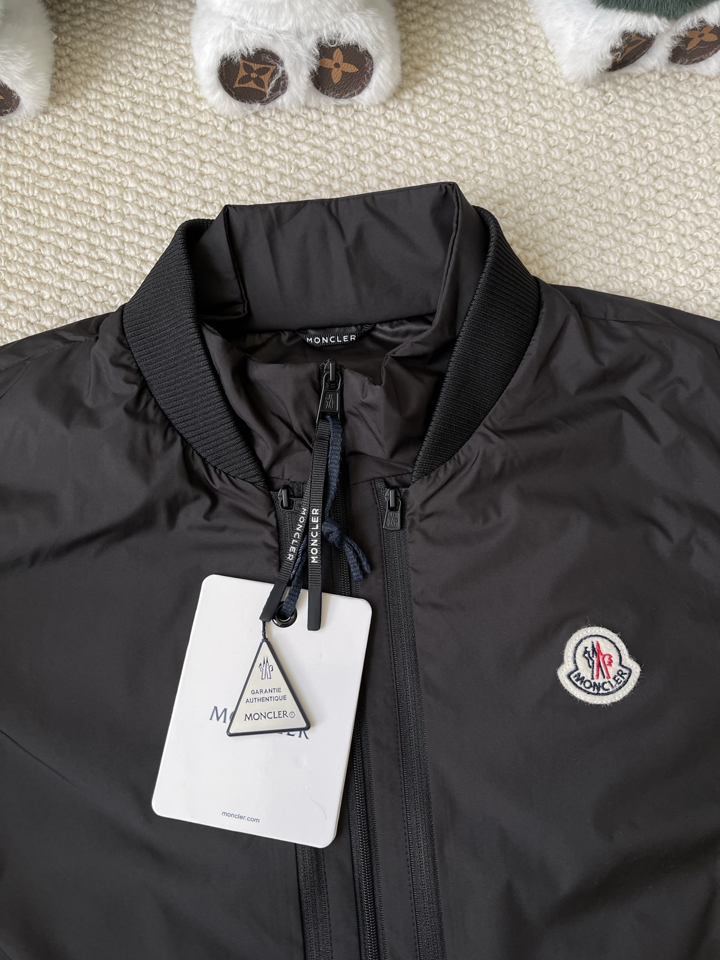 Contrast-Collar Badge Windbreaker — product photograph