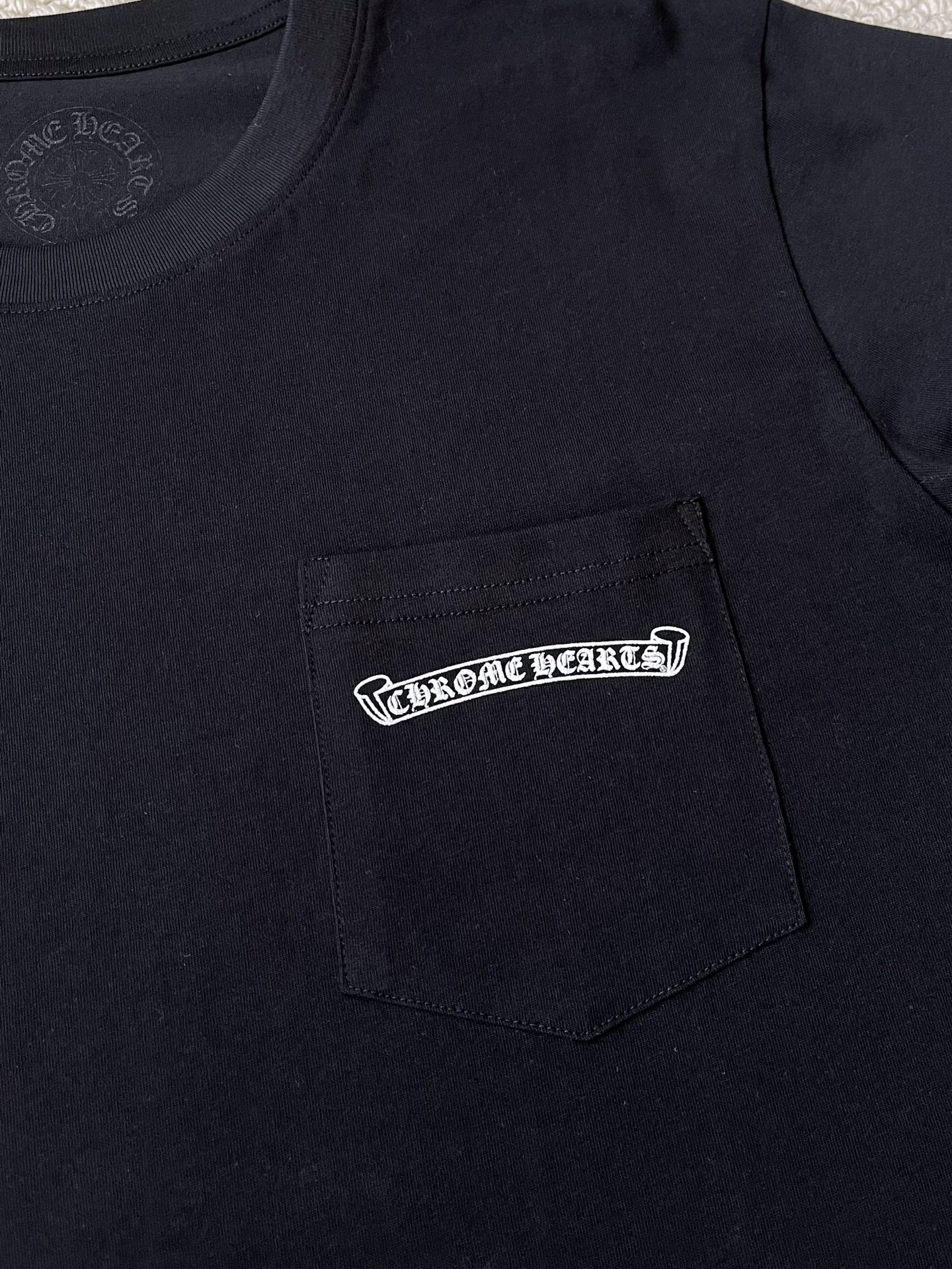 Aspen Graphic Pocket Long-Sleeve T-Shirt — product photograph