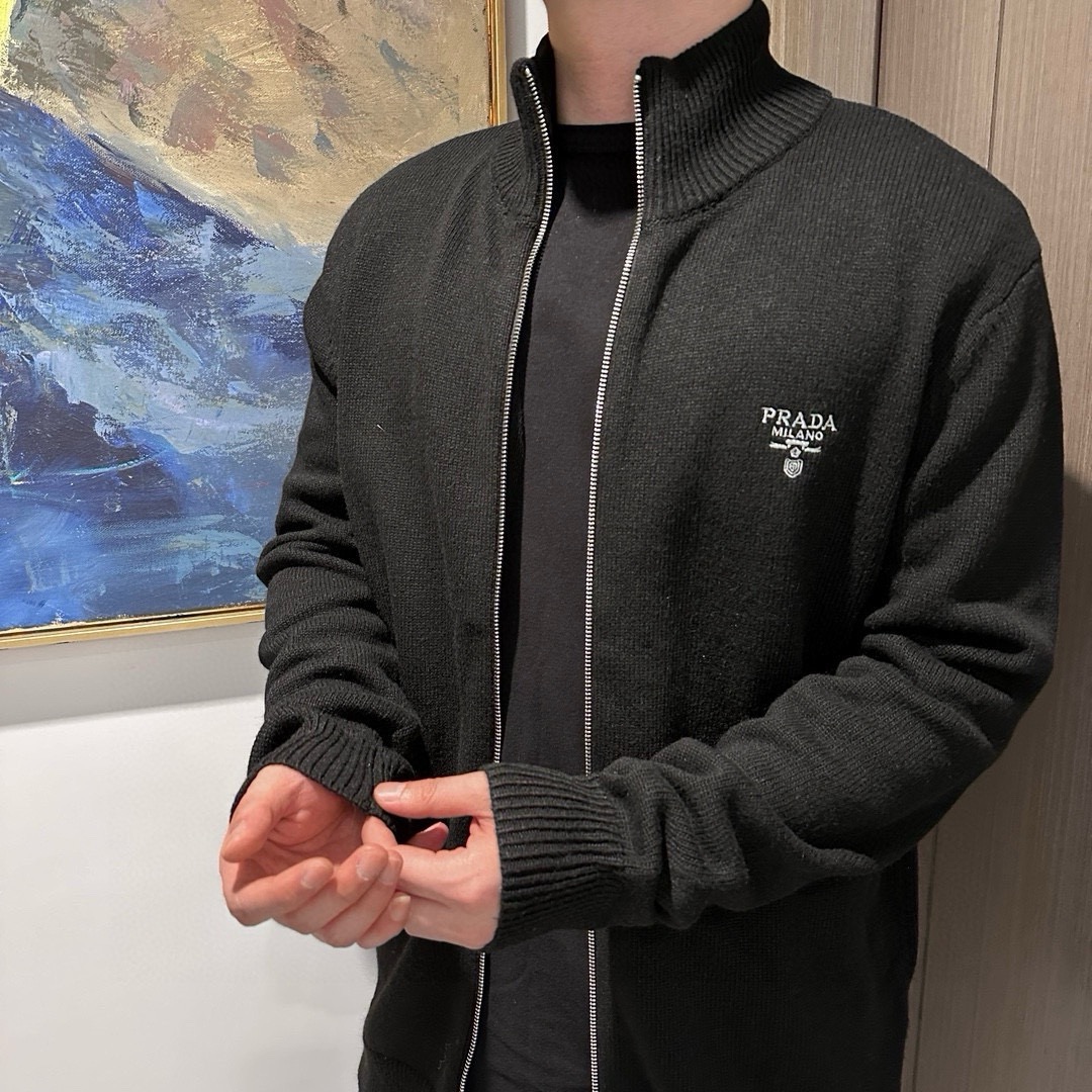 Crest Stand-Collar Zip Cardigan — product photograph