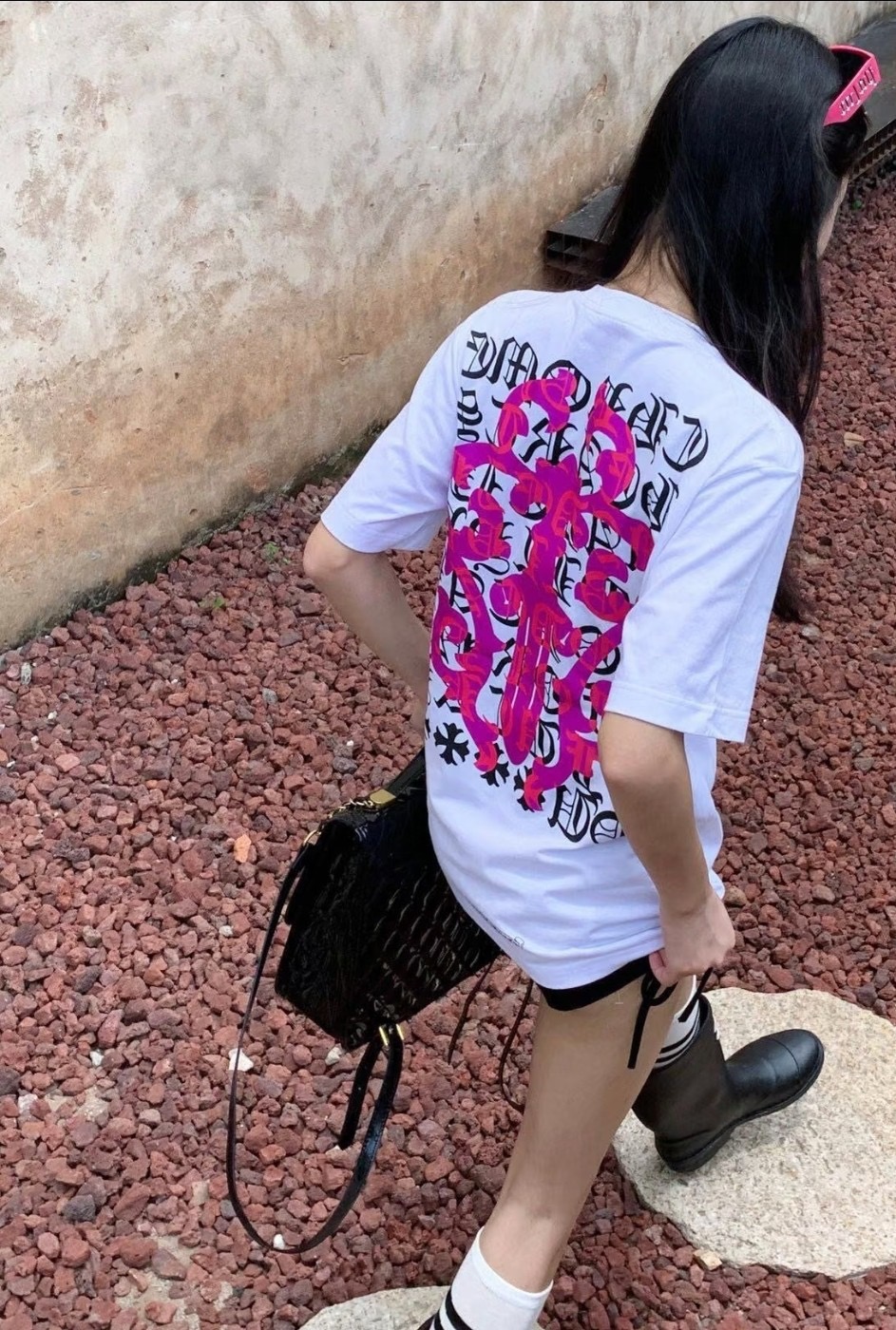 Multicolour Back-Print Pocket T-Shirt — product photograph