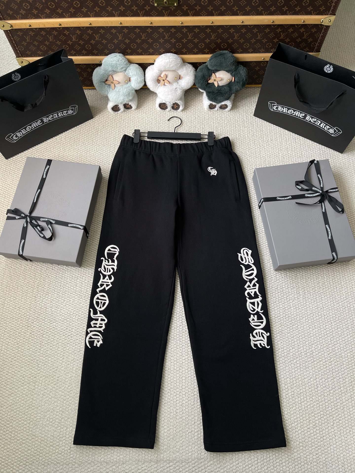 Gothic-Letter Quarter-Zip Matching Separates — product photograph