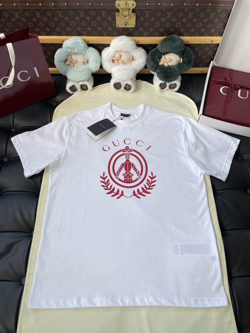 Red Bee-Crest Graphic T-Shirt — product photograph