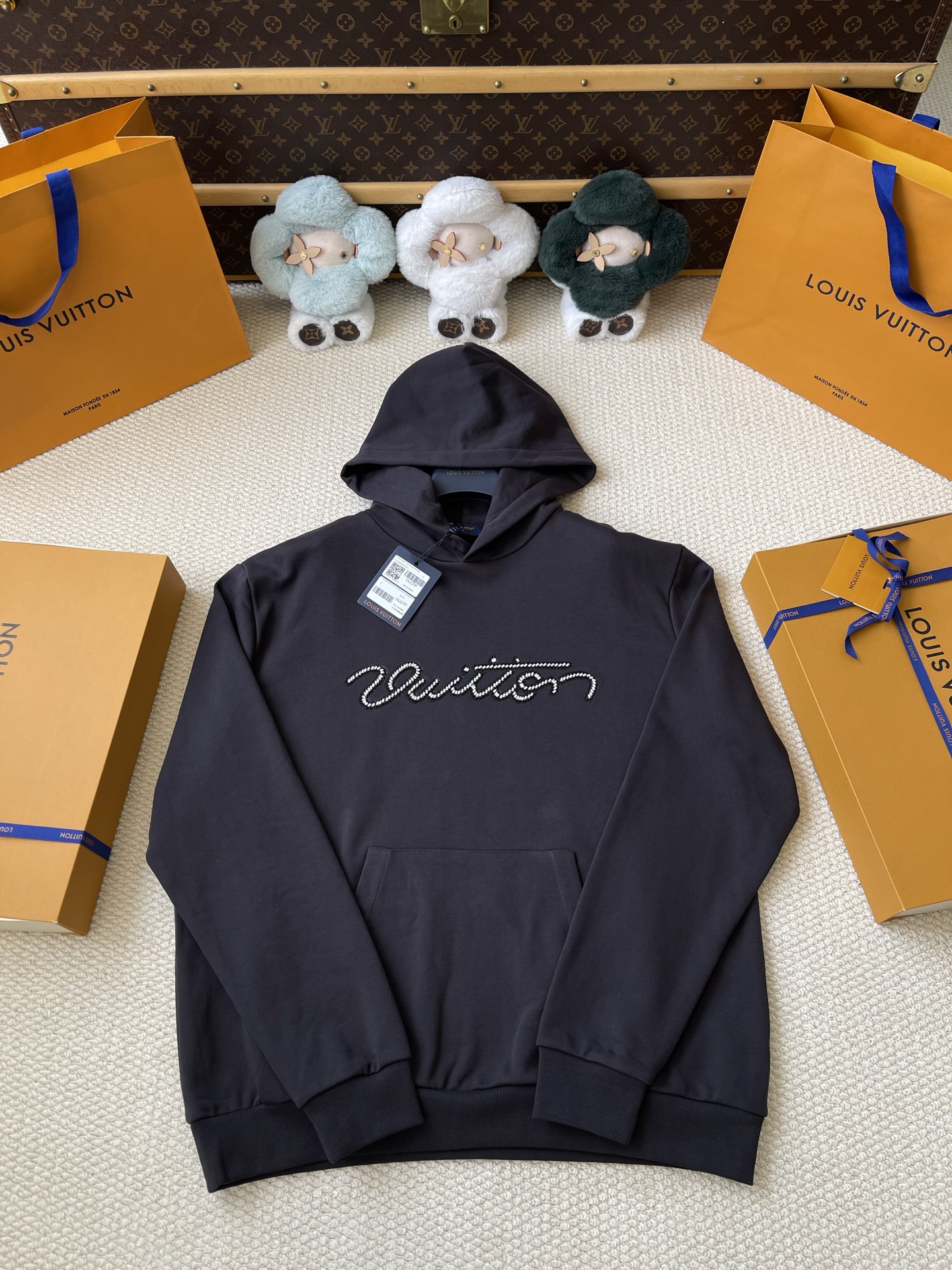 Script Lettering Pullover Hoodie — product photograph
