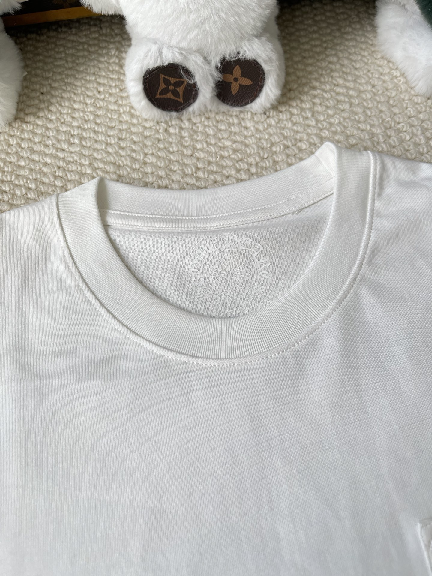 Aspen Graphic Pocket Long-Sleeve T-Shirt — product photograph